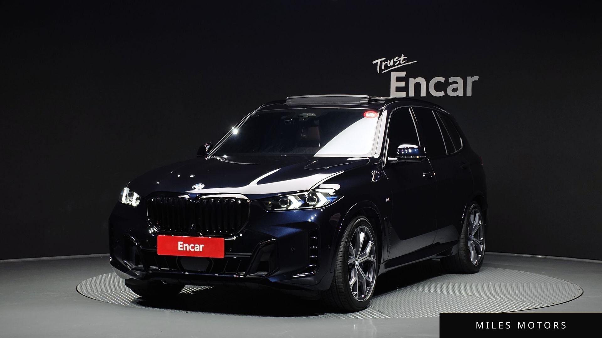BMW X5 (G05) 2024 — фото 1 из 12