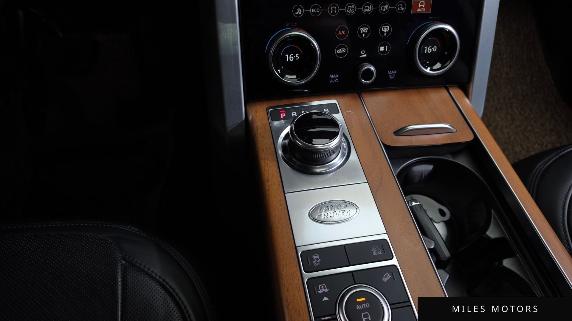 Land Rover Range Rover 2021 — миниатюра 11