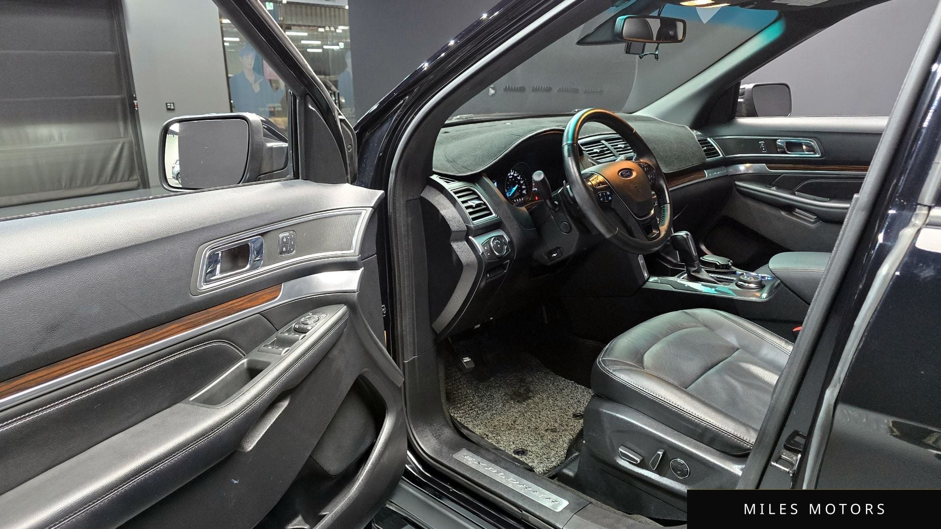 Ford Explorer 2016 — миниатюра 10