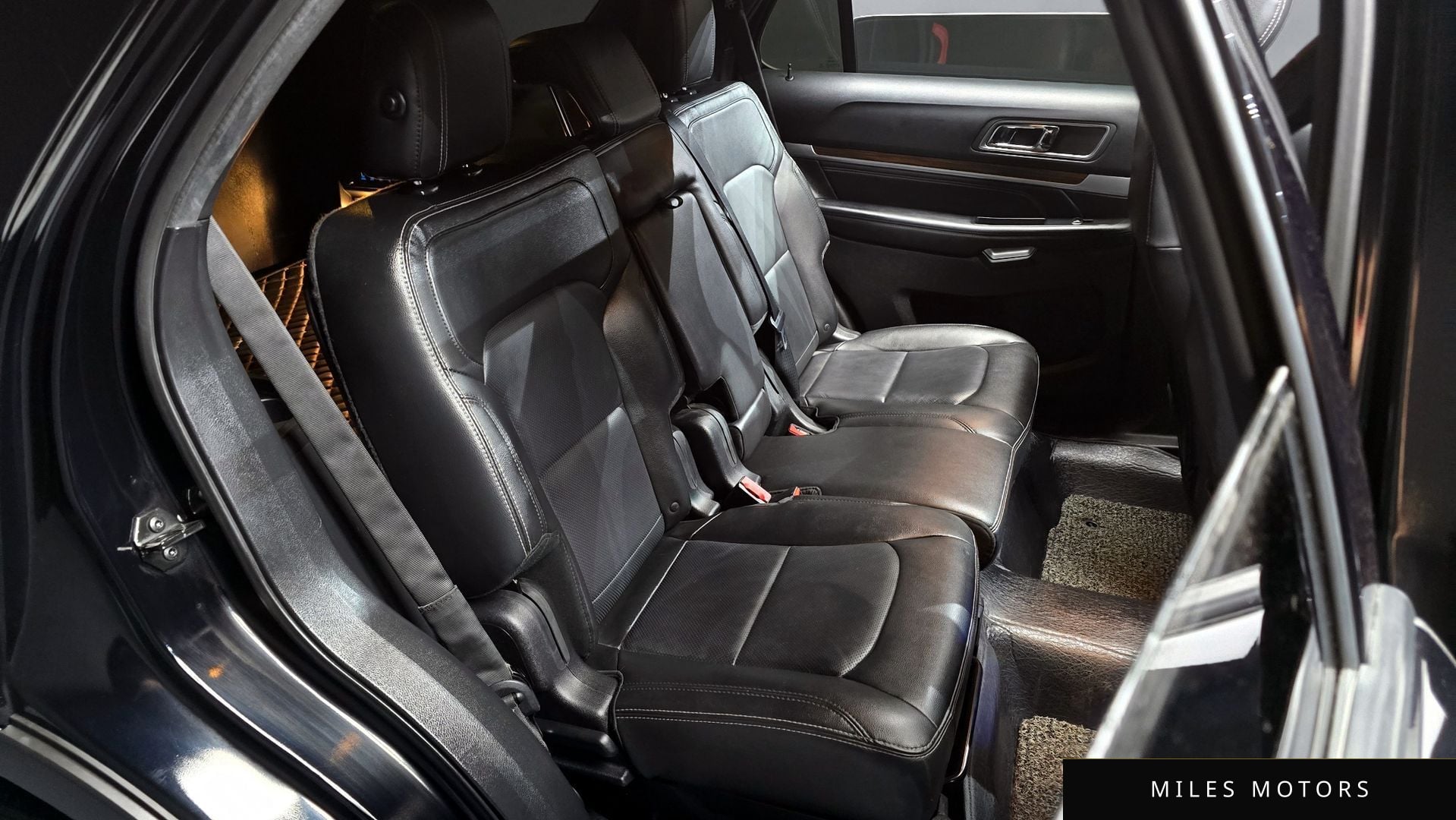 Ford Explorer 2016 — миниатюра 11