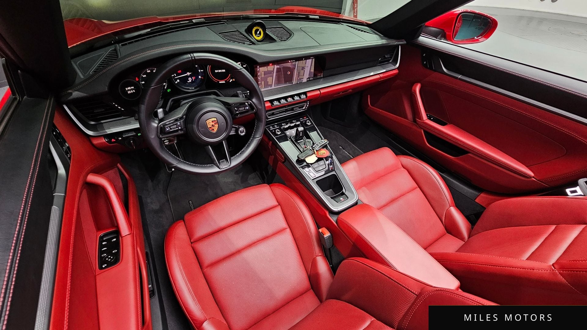 Porsche 911 (992) 2020 — миниатюра 7