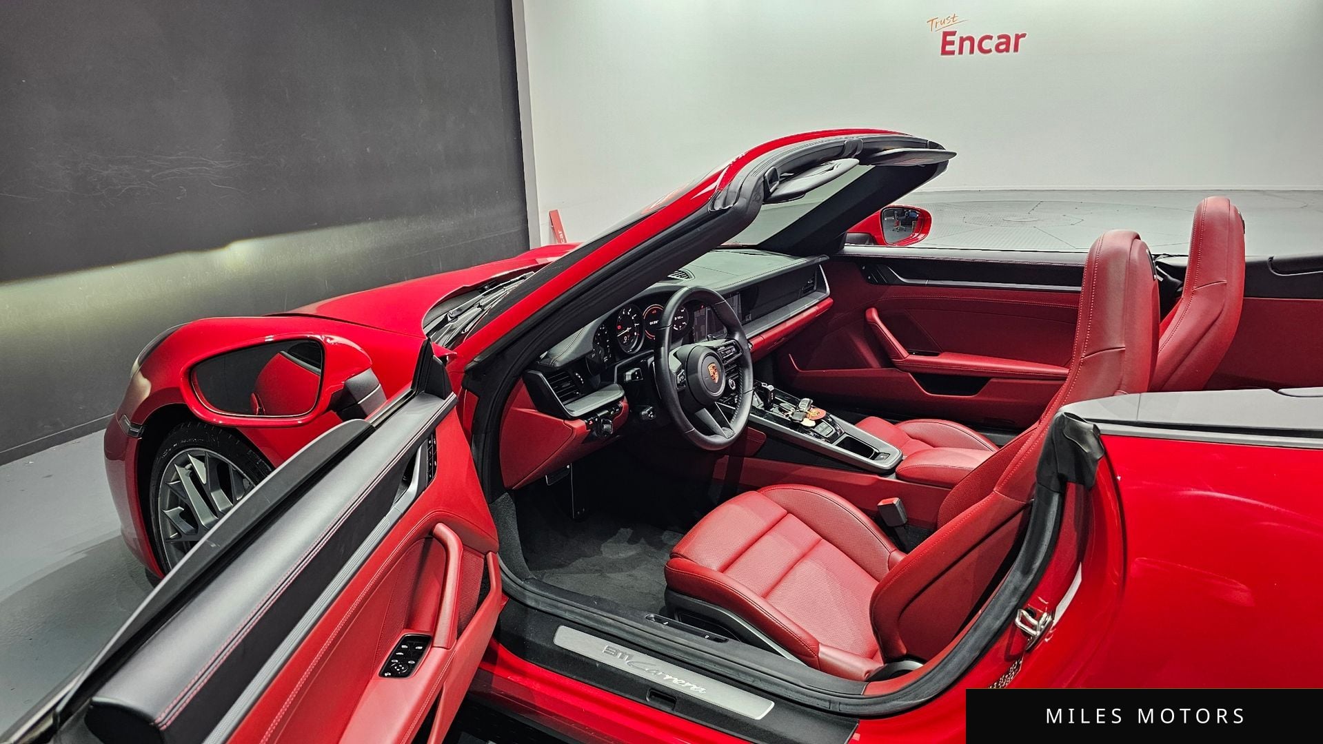 Porsche 911 (992) 2020 — миниатюра 10