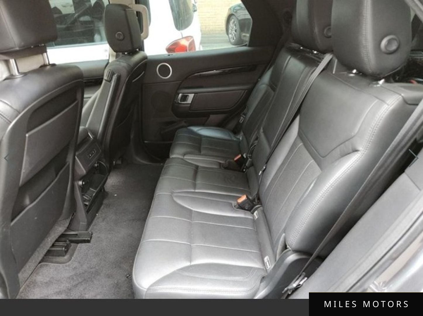 Land Rover Discovery 2019 — миниатюра 5