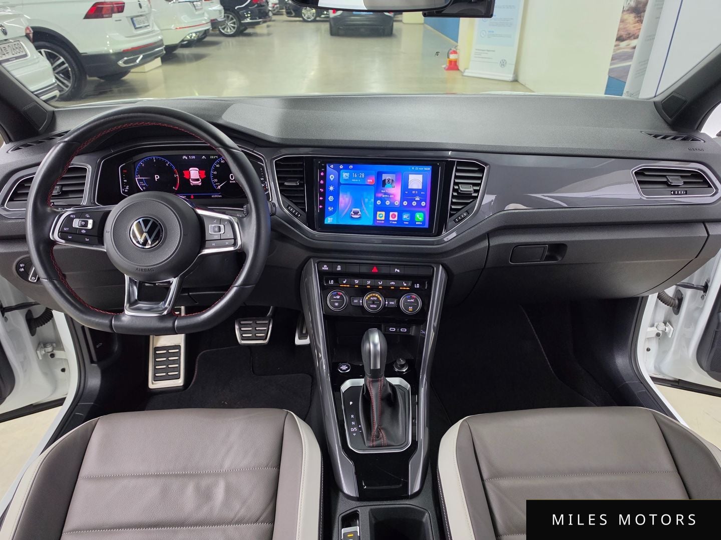 Volkswagen T-Roc 2022 — миниатюра 7
