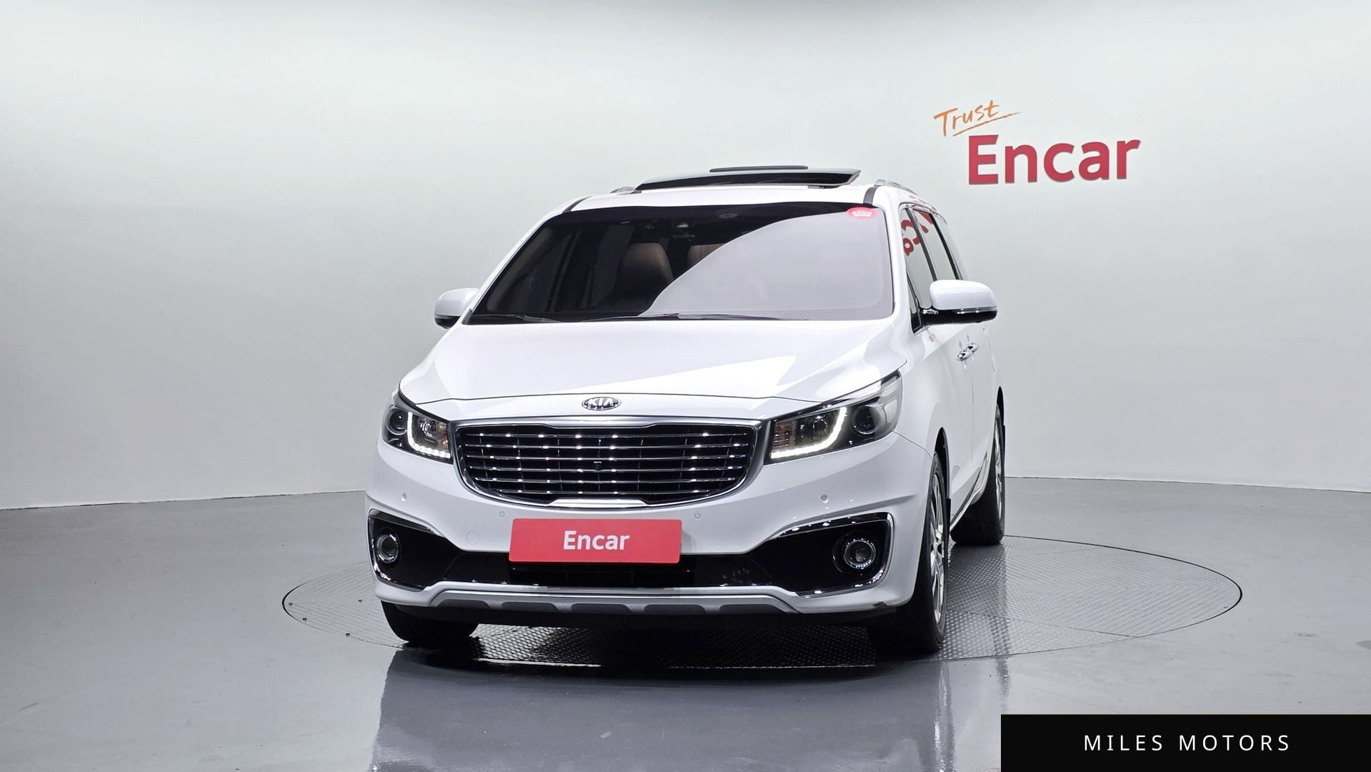 Kia Canival 2017 — миниатюра 3