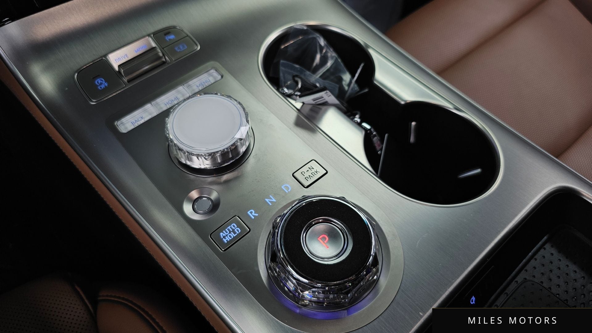 Genesis GV70 2025 — миниатюра 12