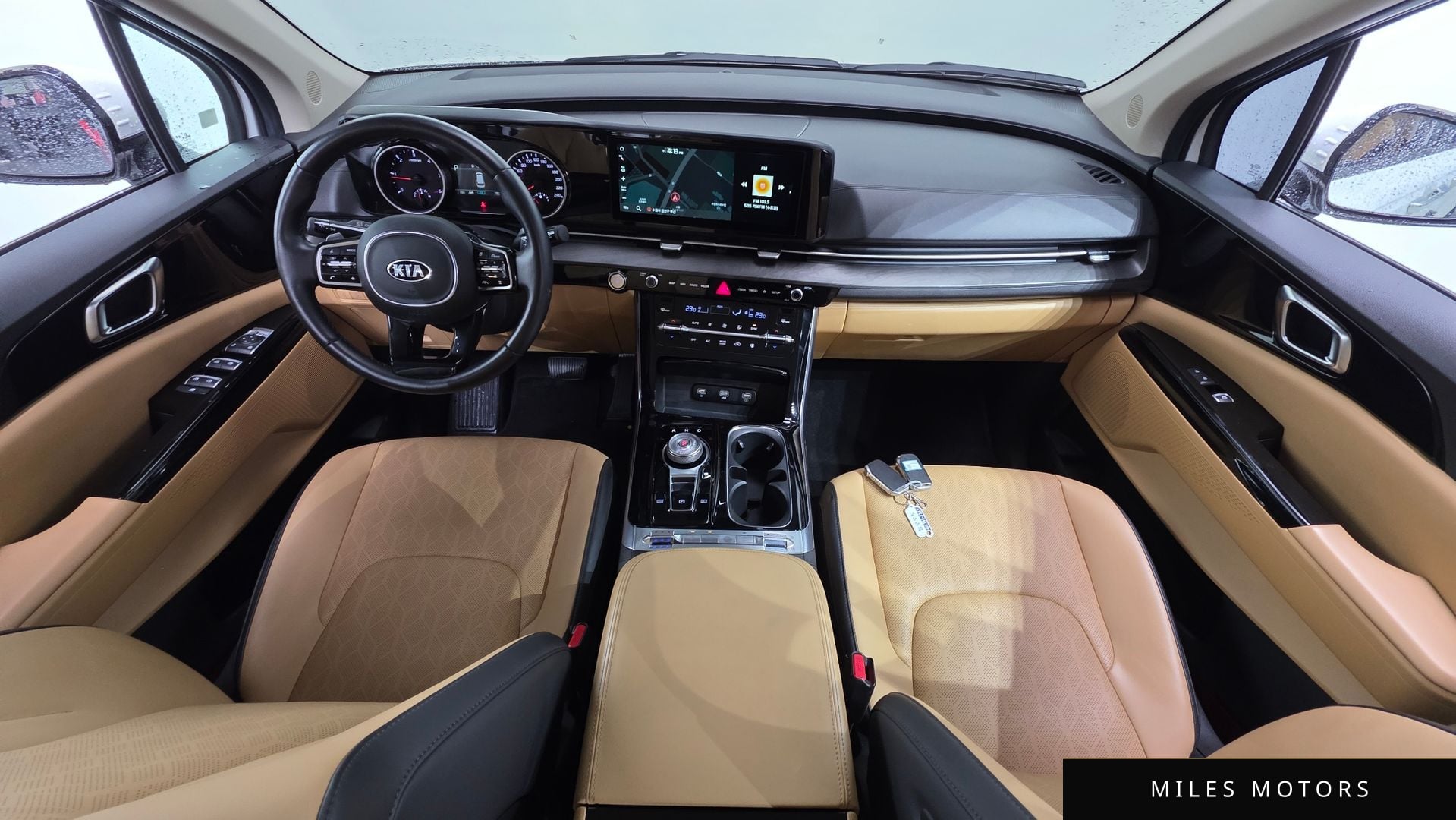 Kia Carnival 2021 — миниатюра 10
