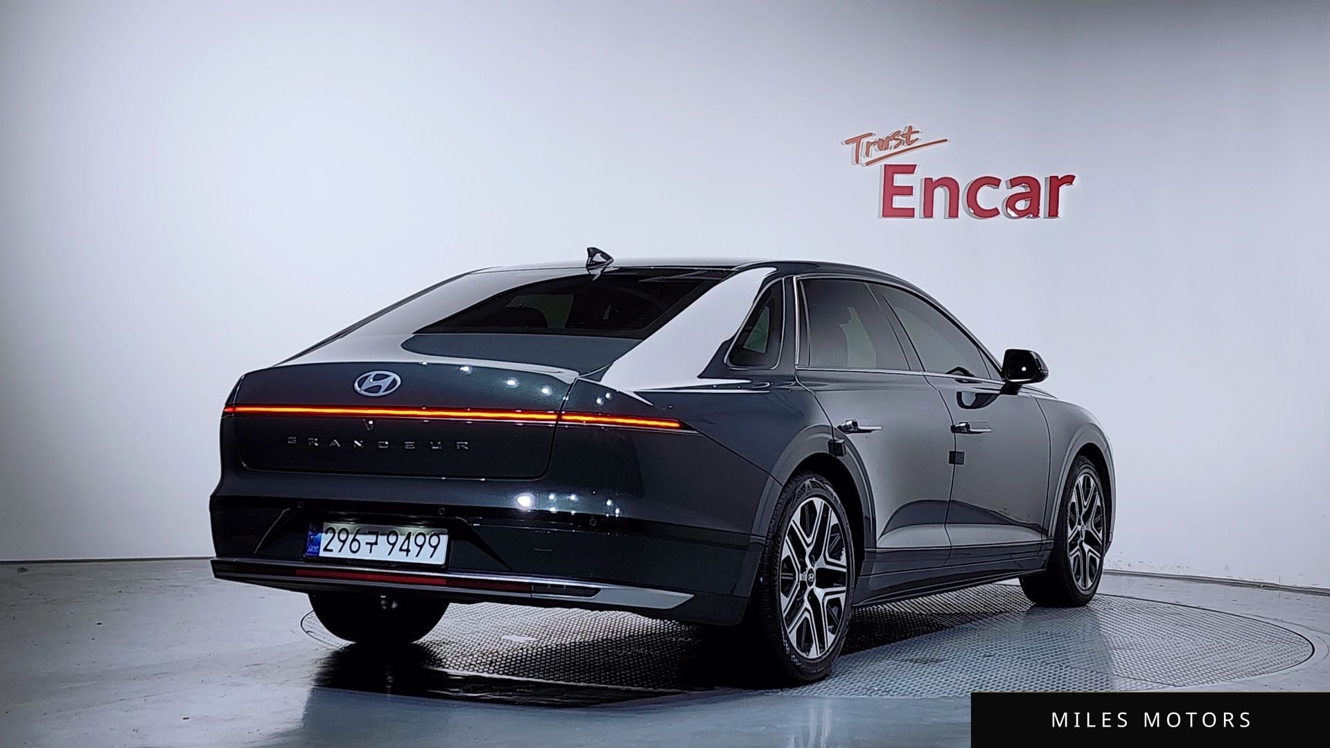 Hyundai Grandeur 2023 — миниатюра 2