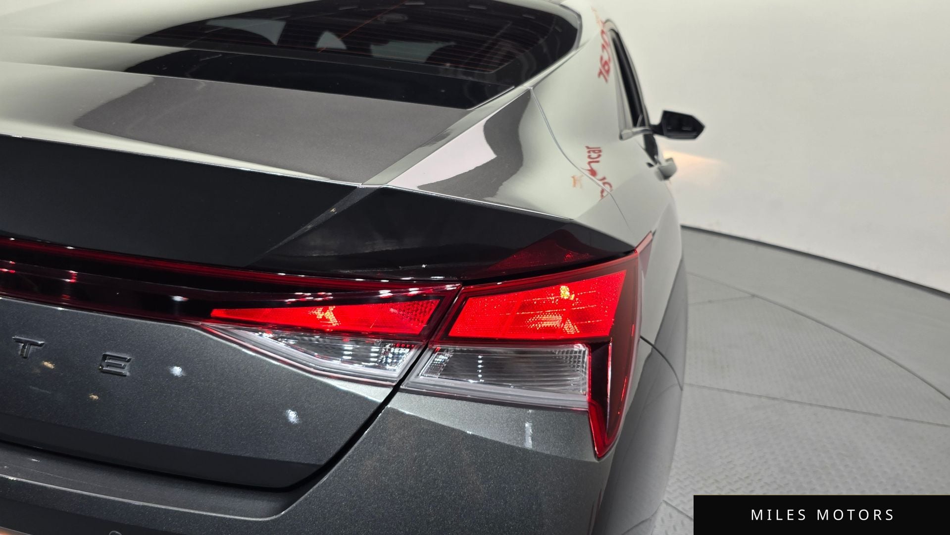 Hyundai AVANTE 2021 — миниатюра 9