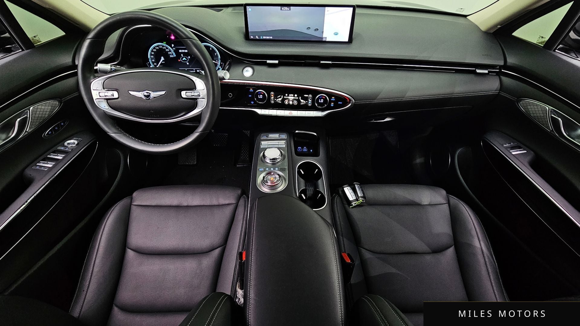 Genesis GV70 2021 — миниатюра 10
