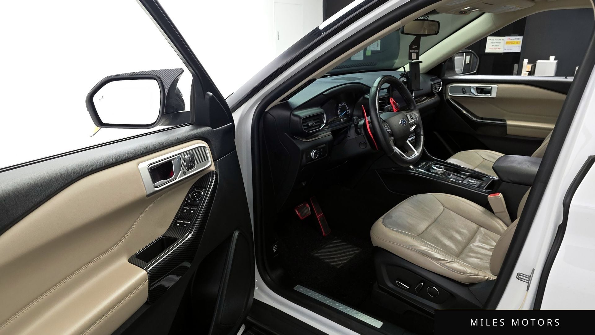 Ford Explorer 2020 — миниатюра 10
