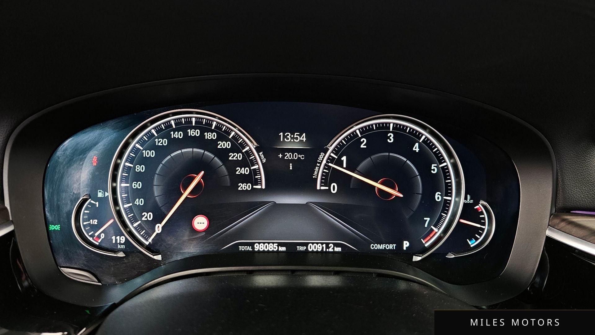 BMW 5 Series (G30) 2018 — миниатюра 8