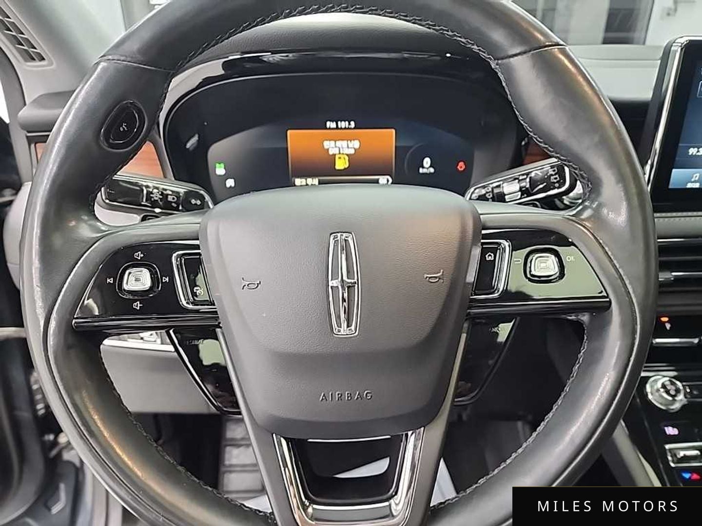 Lincoln Corsair 2020 — миниатюра 9