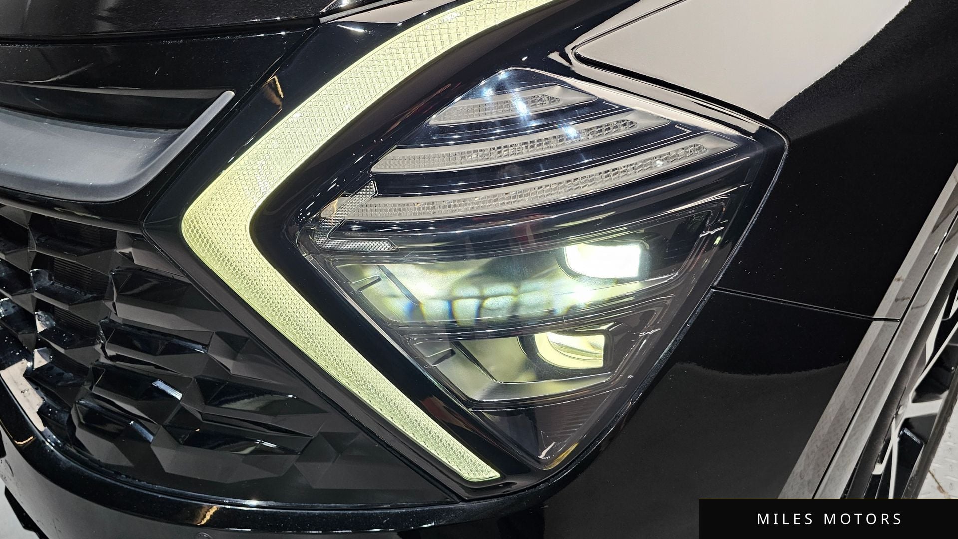 Kia Sportage 2022 — миниатюра 8