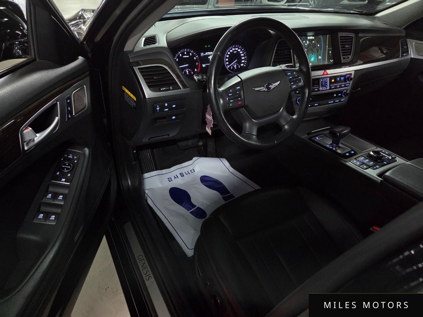 Genesis G80 2017 — миниатюра 9