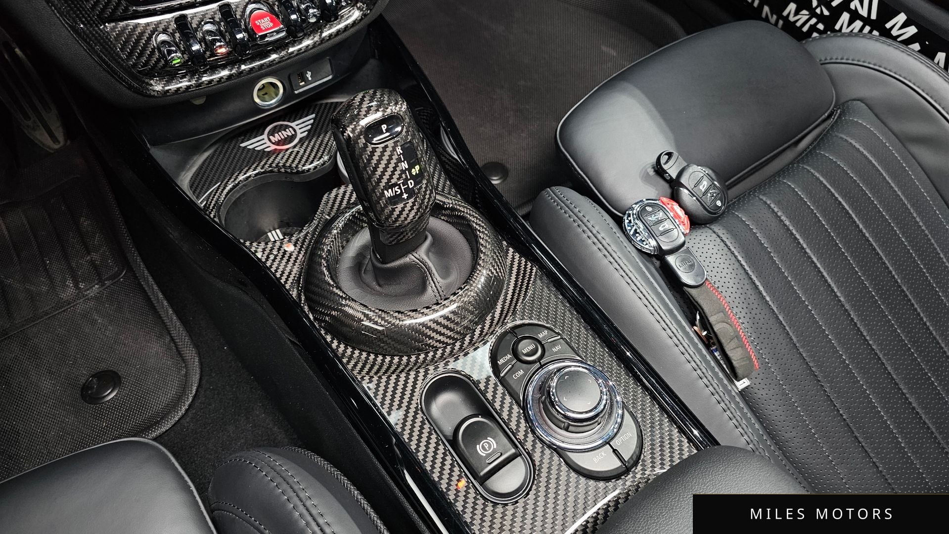 MINI Clubman 2022 — миниатюра 11