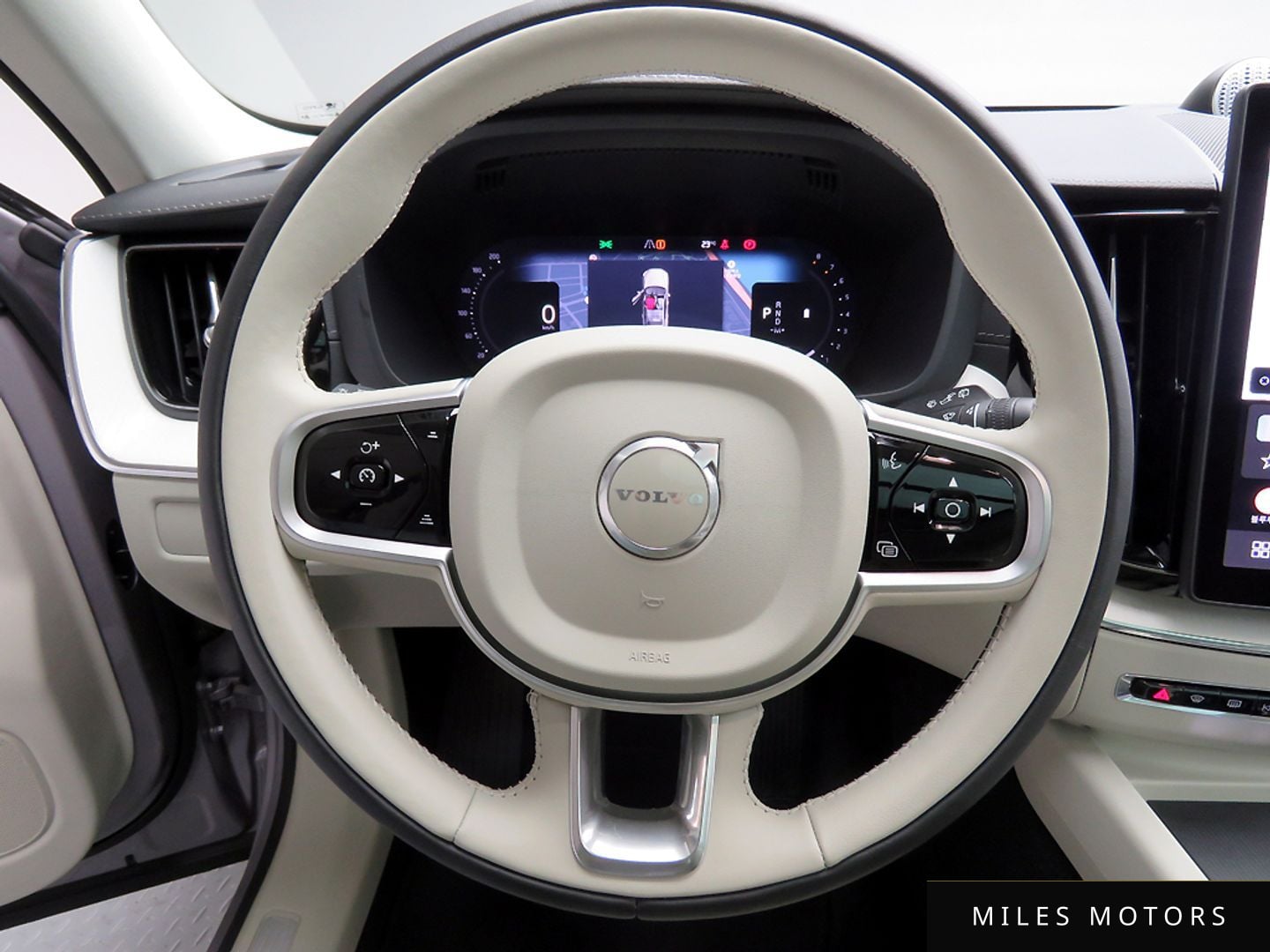 Volvo XC60 2026 — миниатюра 12