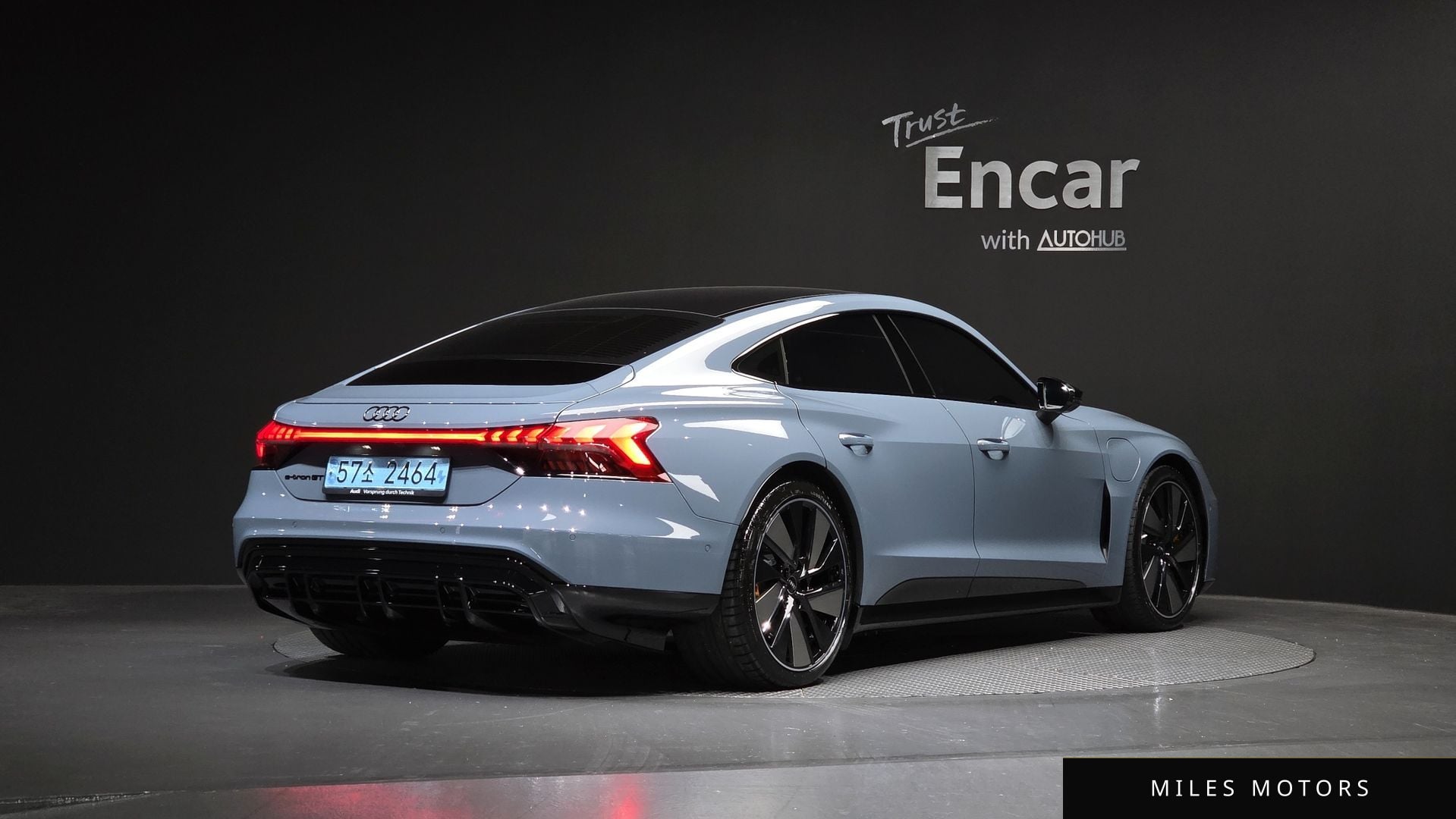 Audi e-tron GT 2022 — миниатюра 2