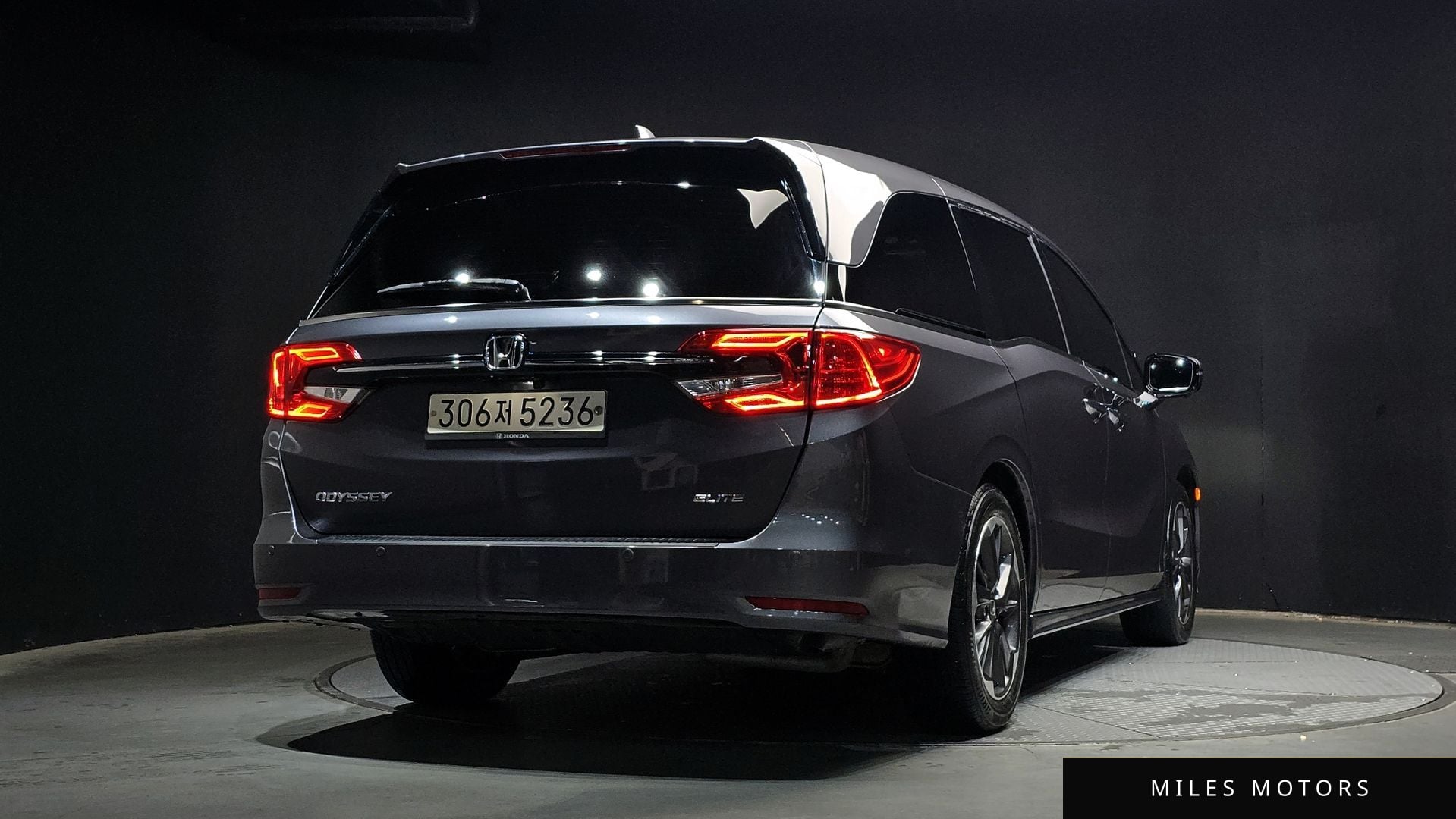 Honda Odyssey 2021 — миниатюра 2