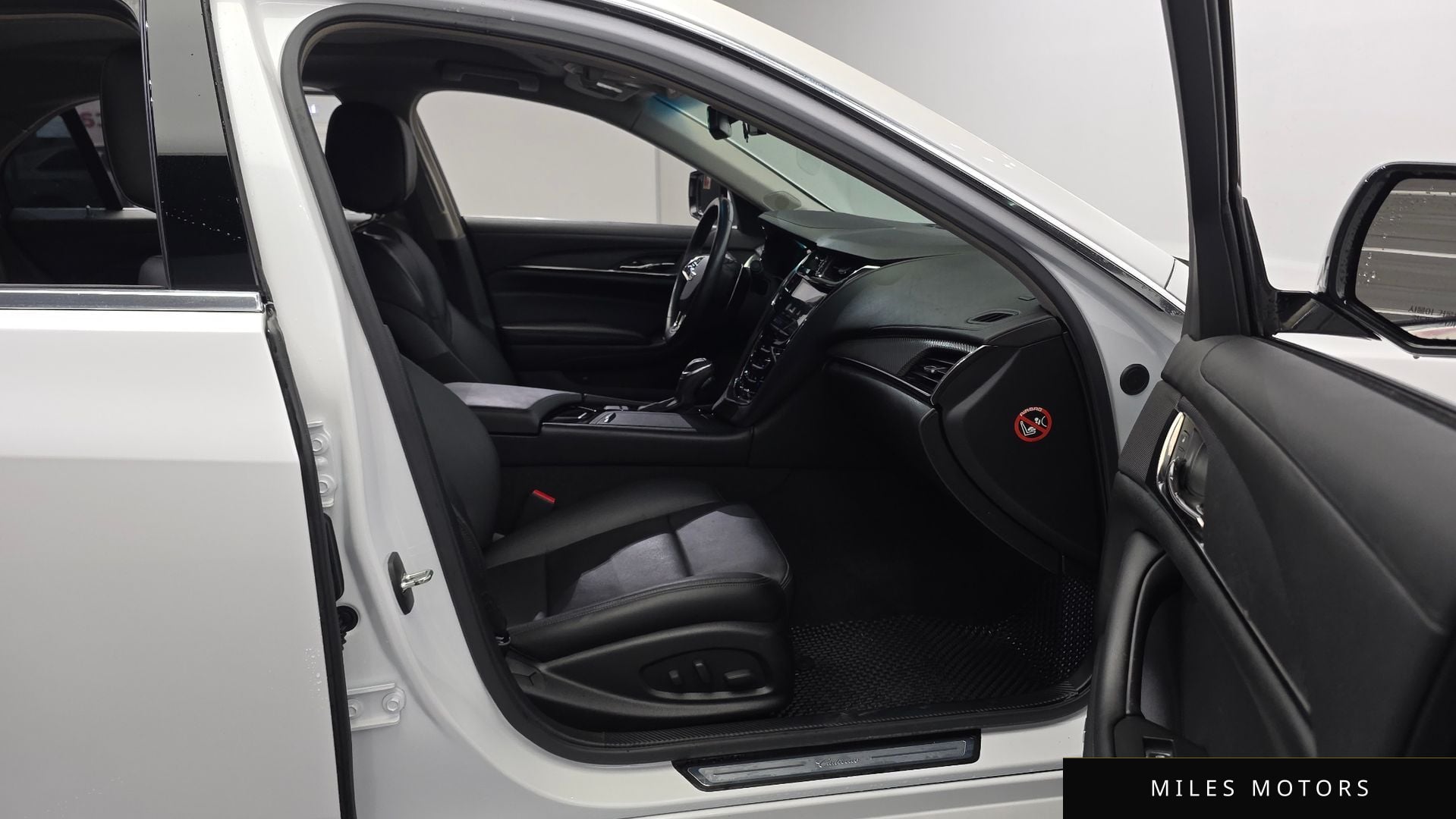 Cadillac CTS 2018 — миниатюра 12