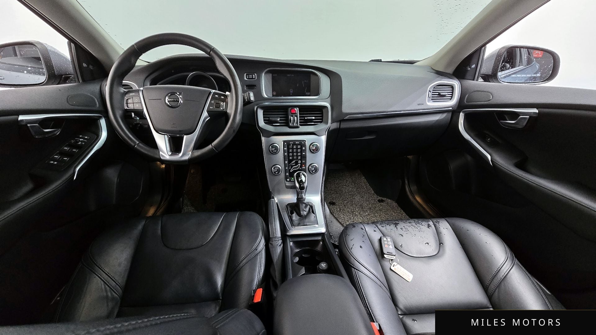 Volvo V40 2018 — миниатюра 10