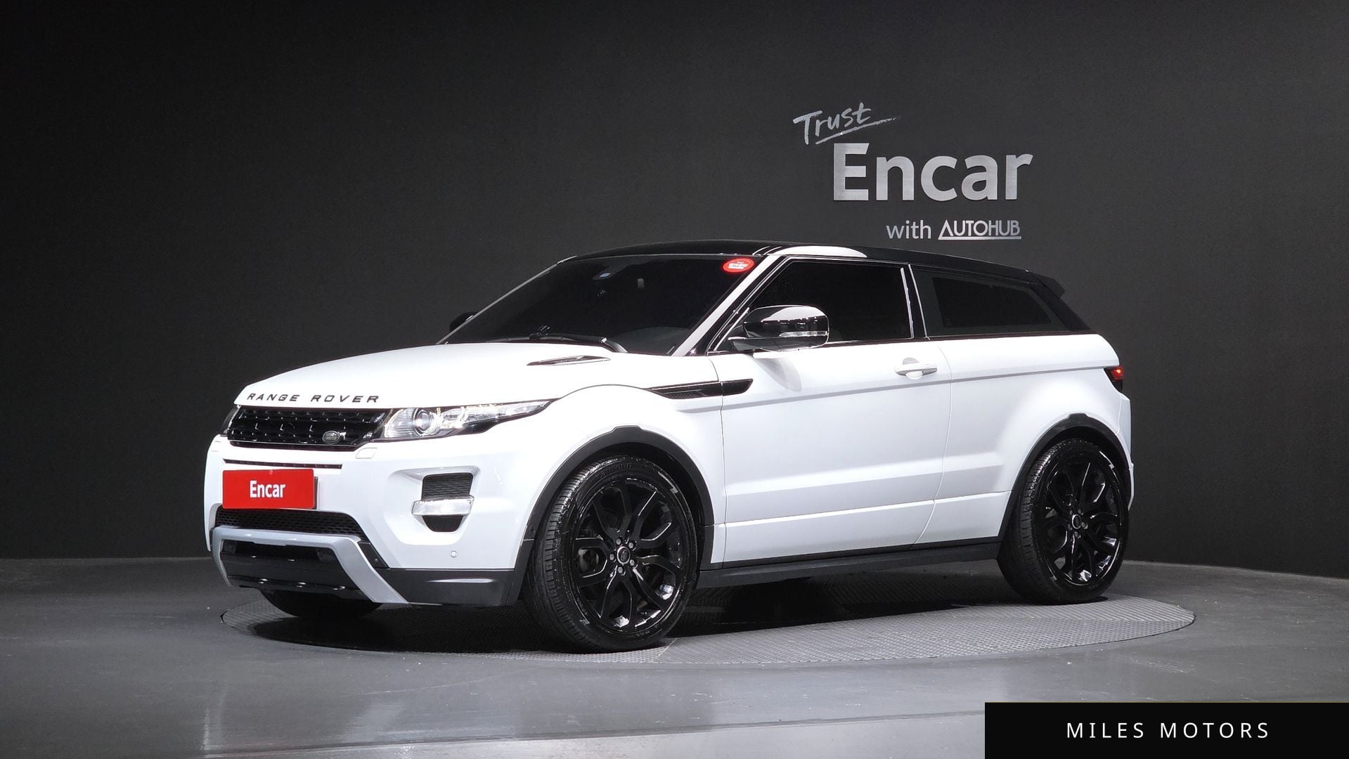 Land Rover Range Rover Evoque 2013 — фото 1 из 12