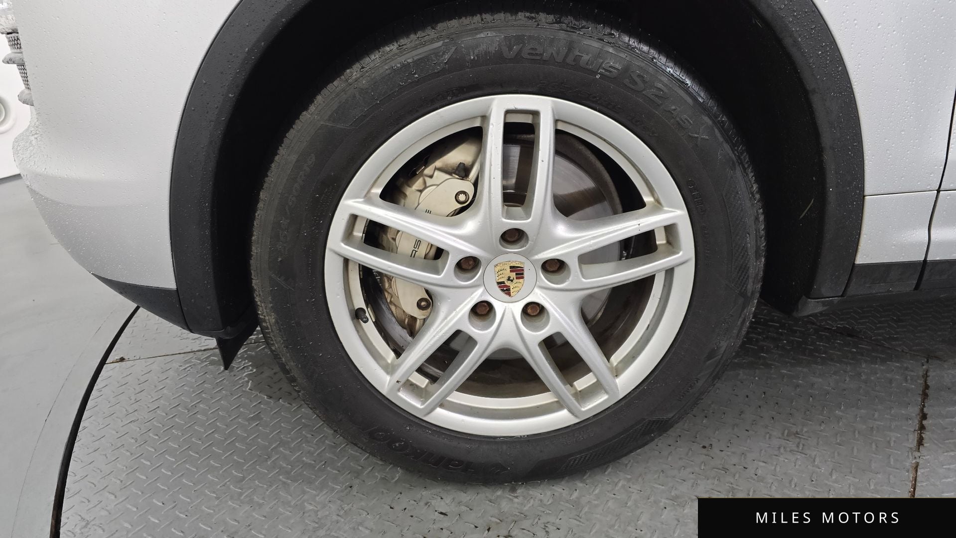 Porsche Cayenne 2011 — миниатюра 5