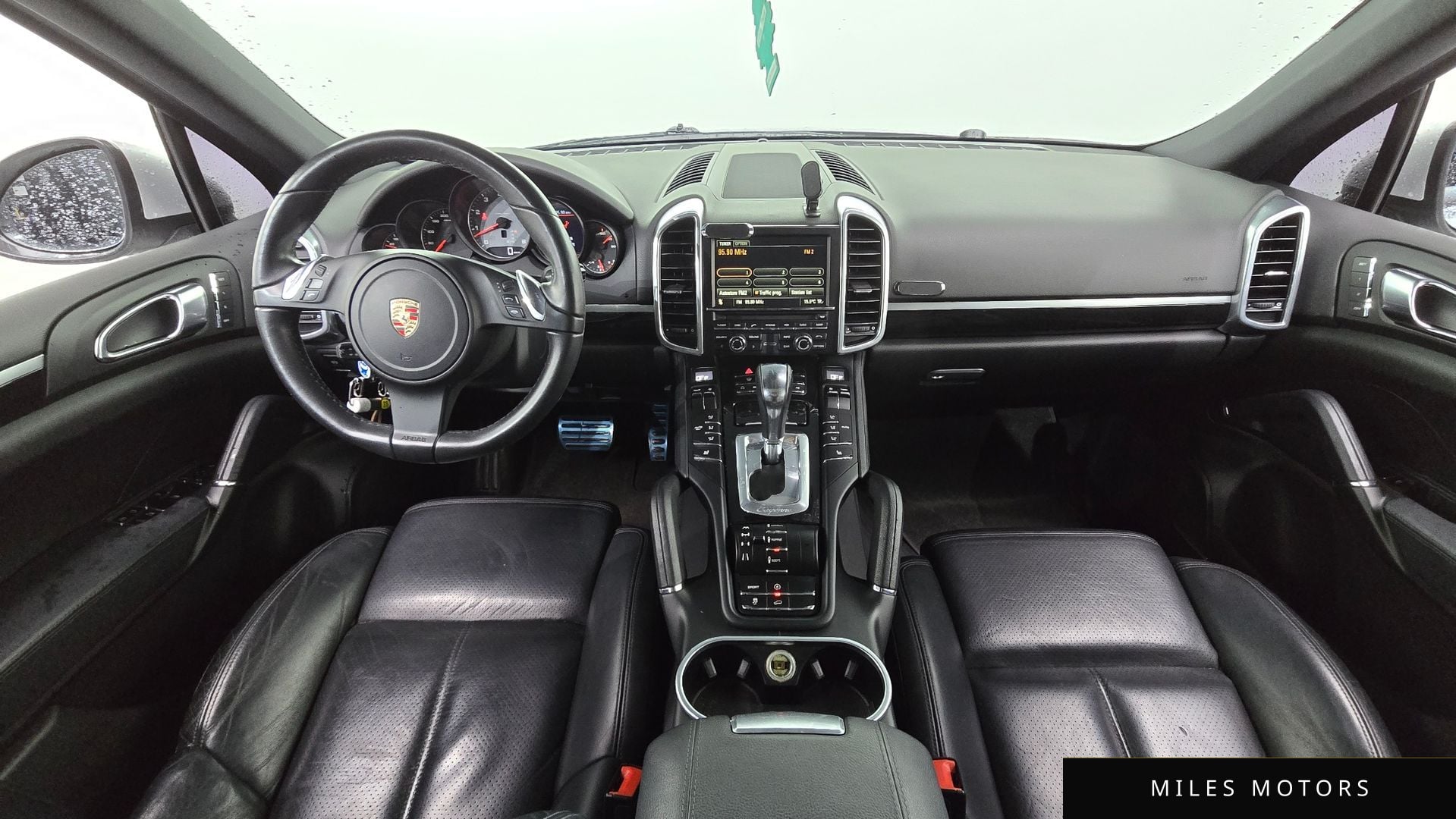 Porsche Cayenne 2011 — миниатюра 7