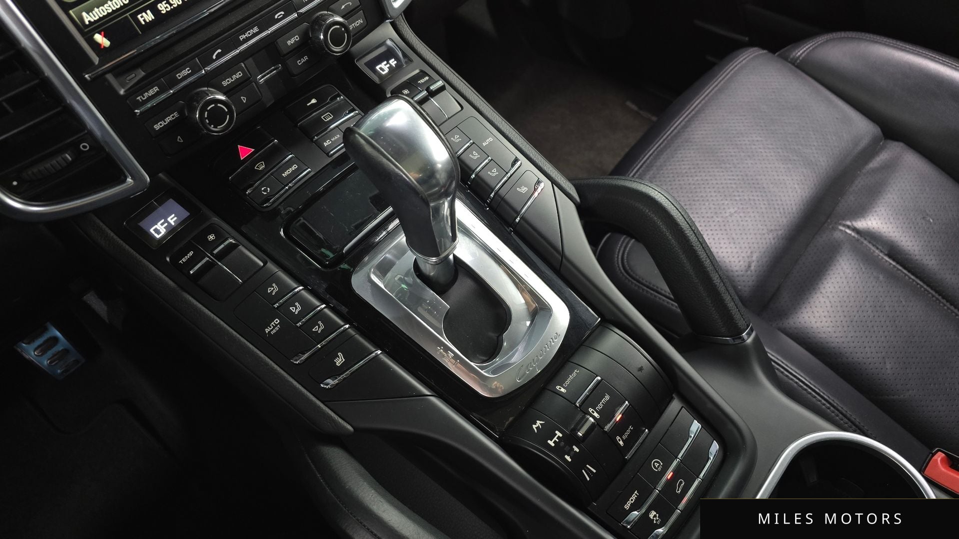 Porsche Cayenne 2011 — миниатюра 9
