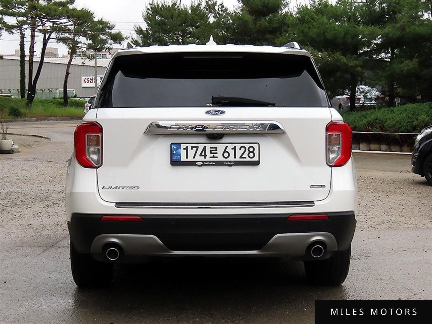 Ford Explorer 2022 — миниатюра 4