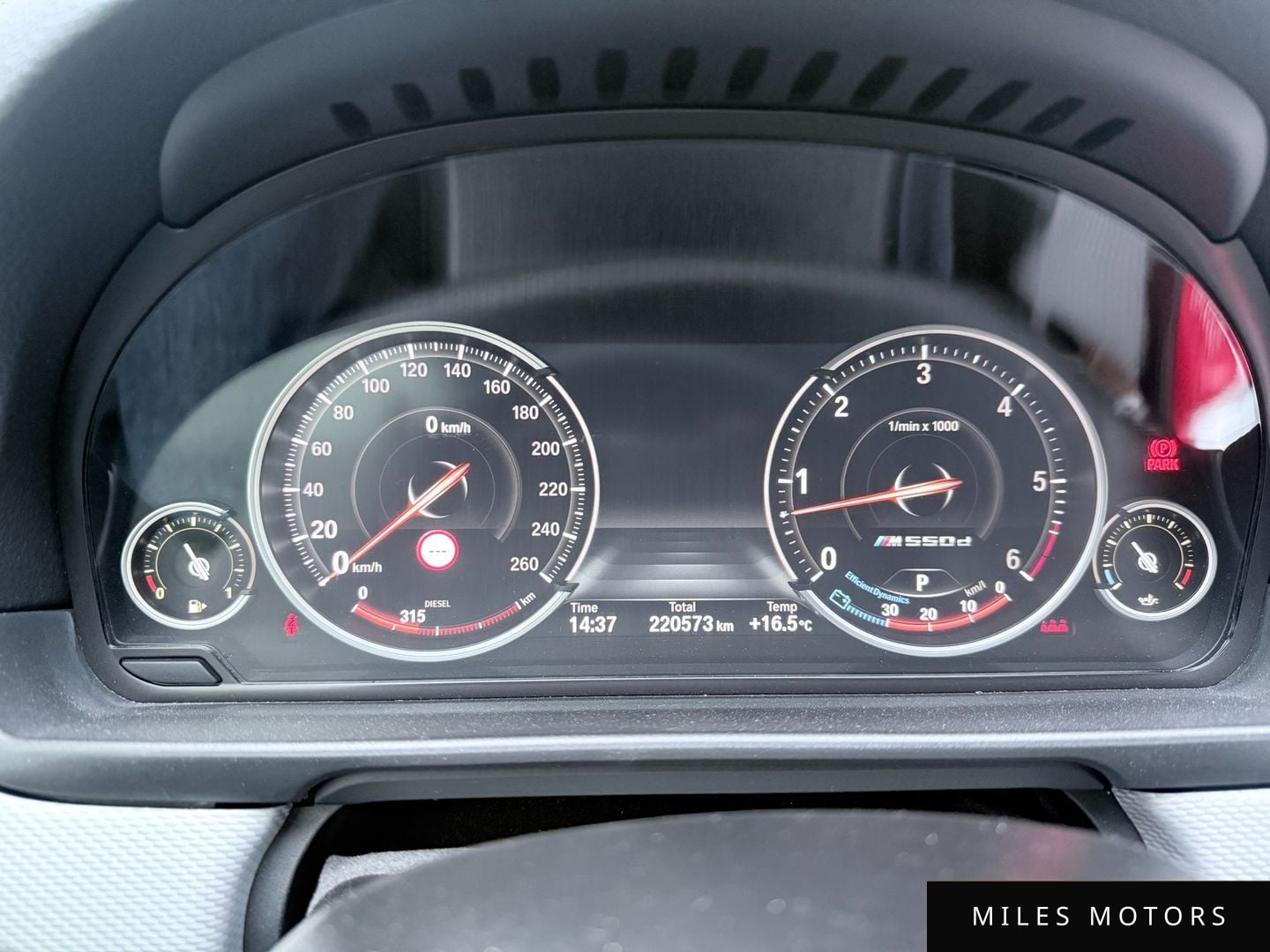 BMW 5 Series (F10) 2014 — миниатюра 8