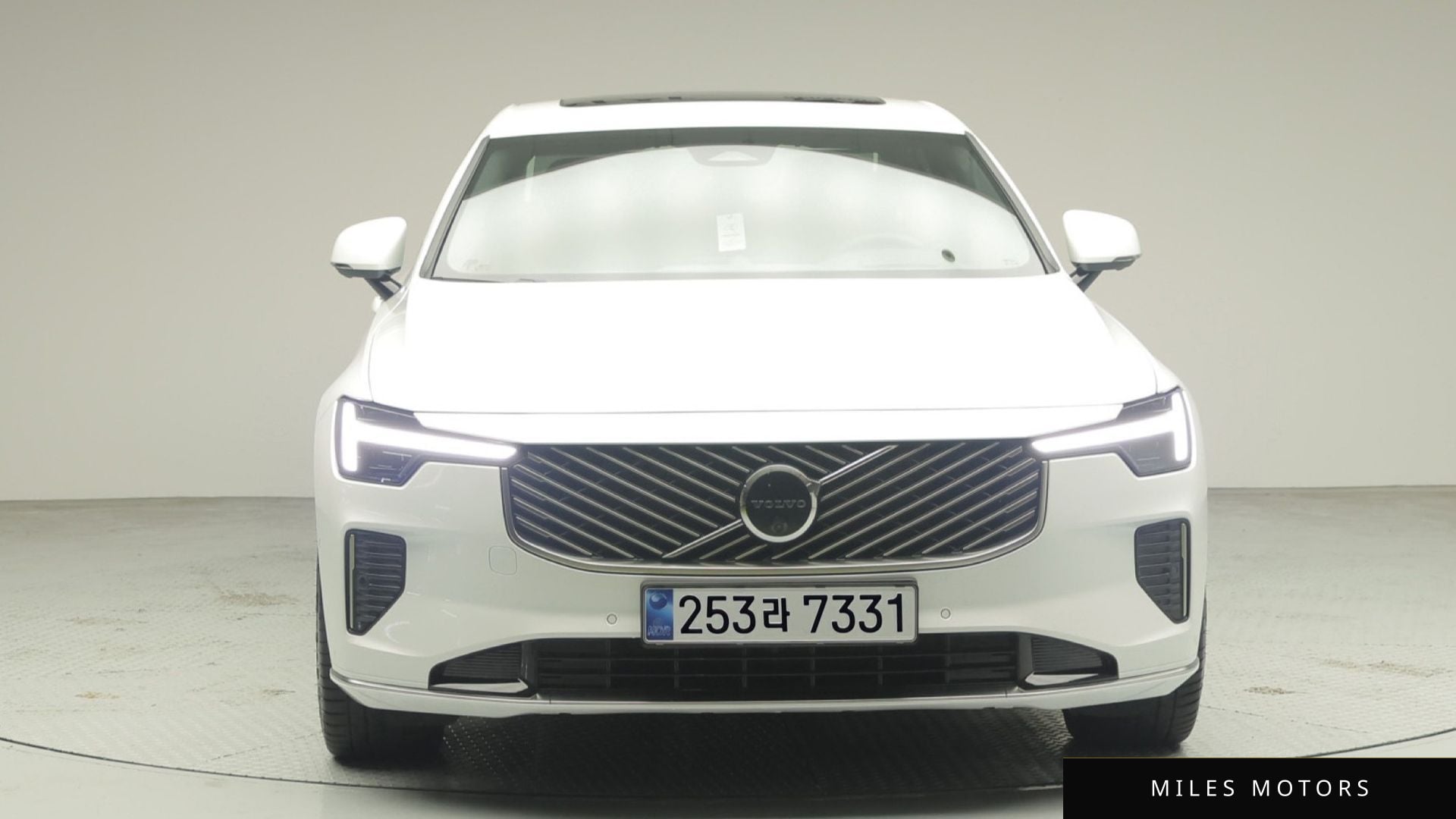 Volvo S90 2026 — миниатюра 2