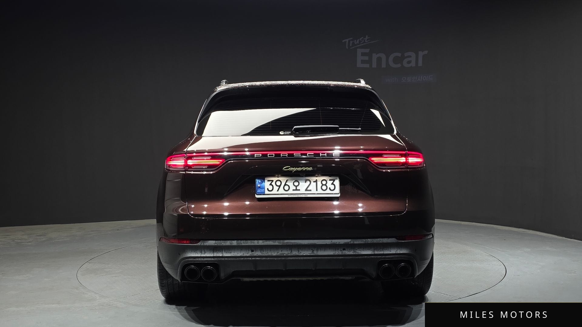 Porsche Cayenne 2023 — миниатюра 4