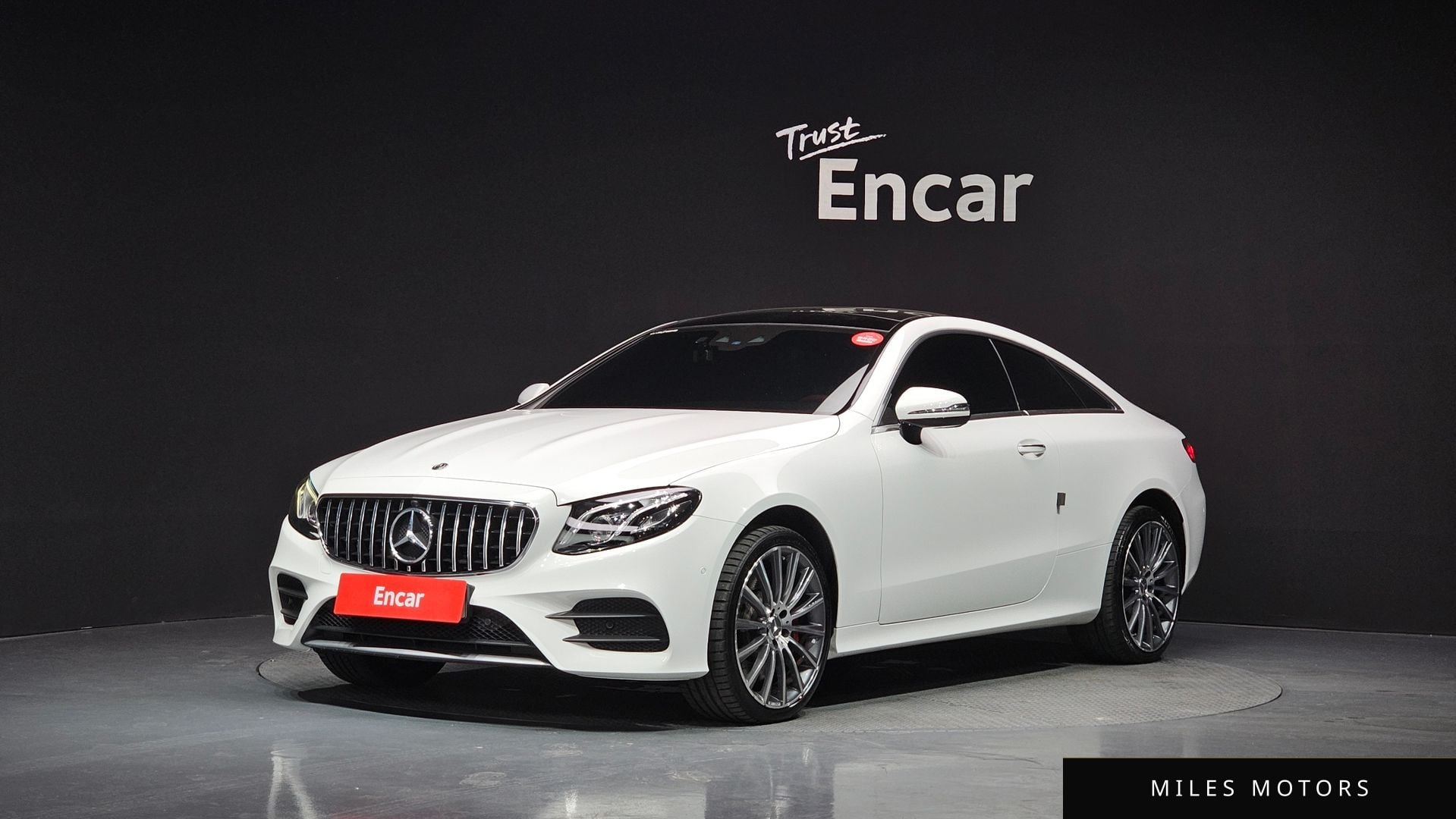 Mercedes-Benz E-Class W213 2017 — фото 1 из 12