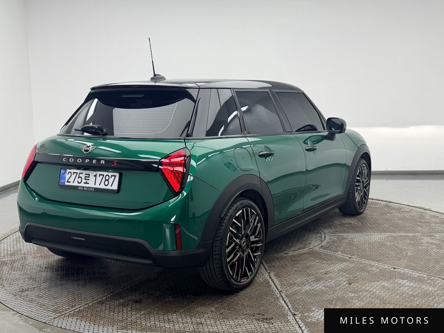 MINI Cooper S 2025 — миниатюра 2