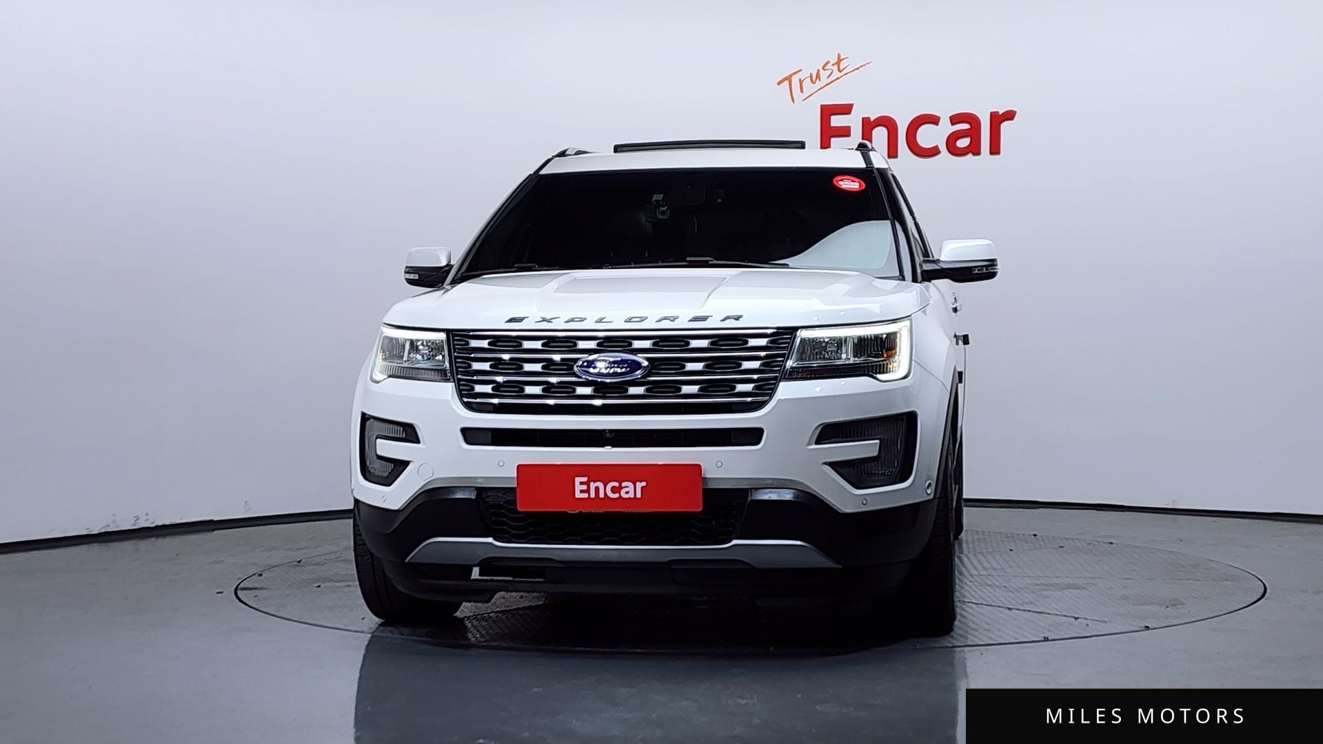 Ford Explorer 2016 — миниатюра 3