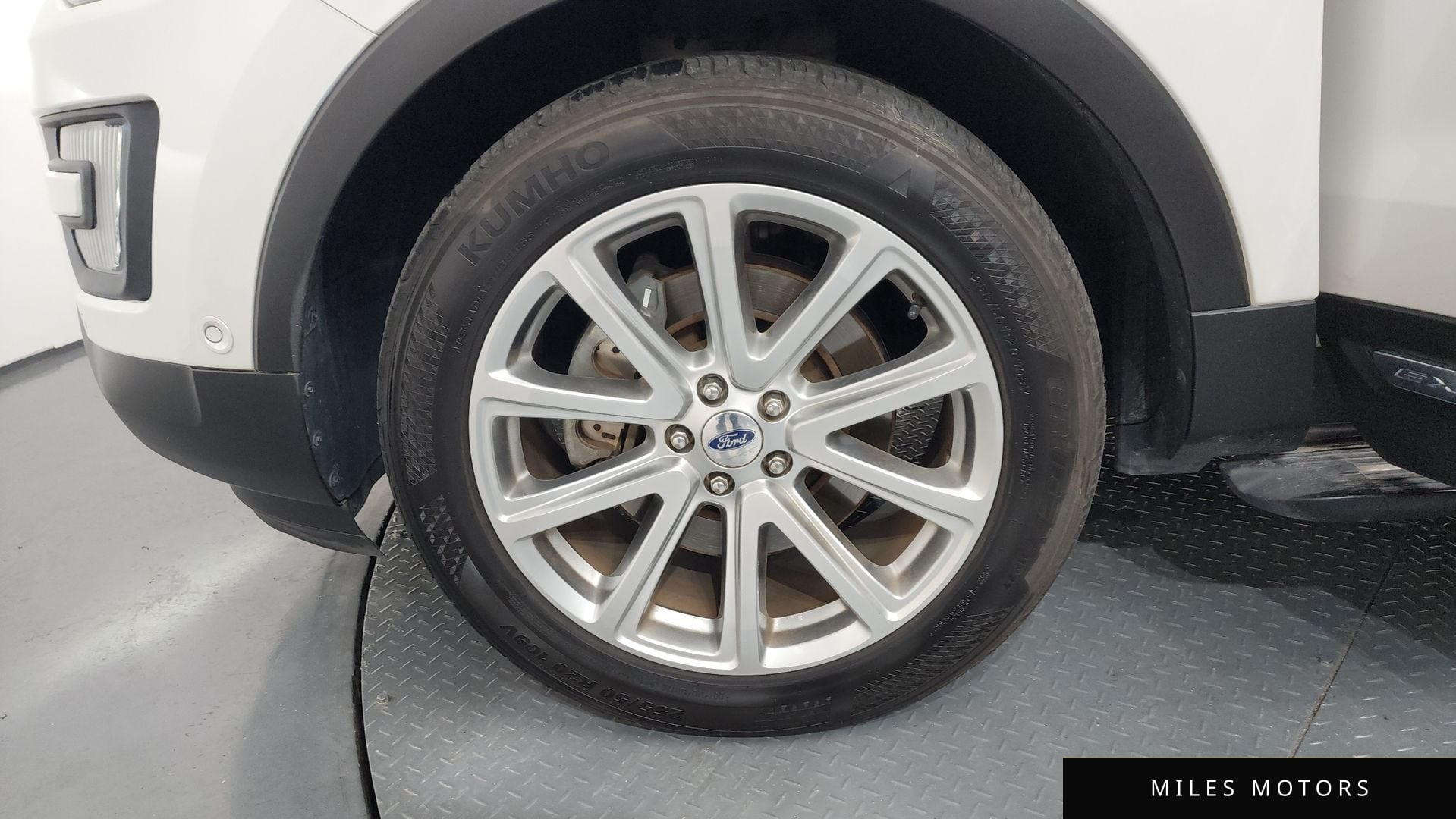 Ford Explorer 2016 — миниатюра 5