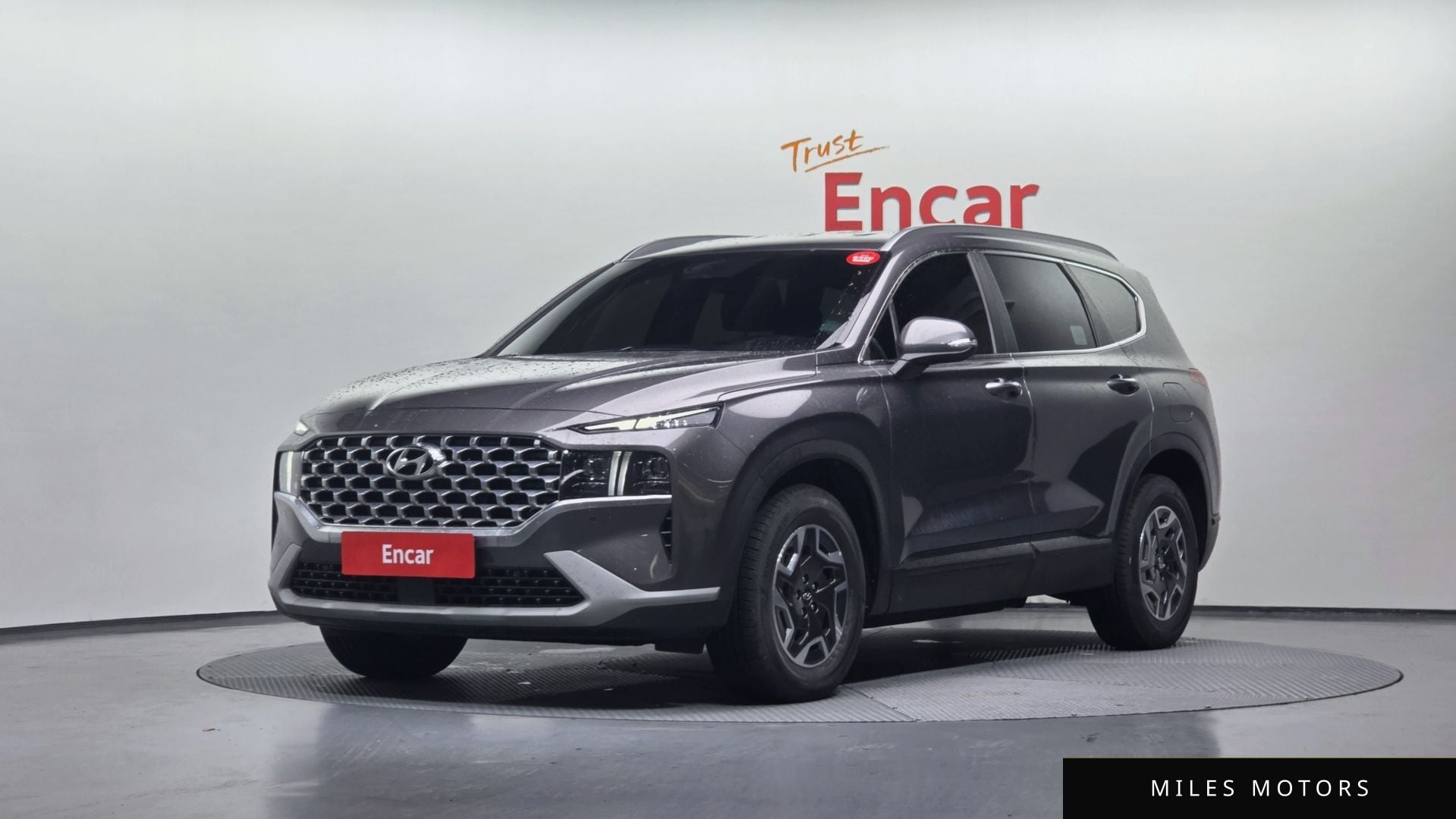 Hyundai Santafe 2022 — фото 1 из 12