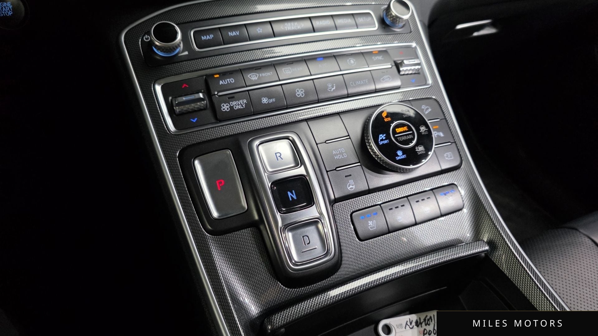Hyundai Santafe 2022 — миниатюра 12