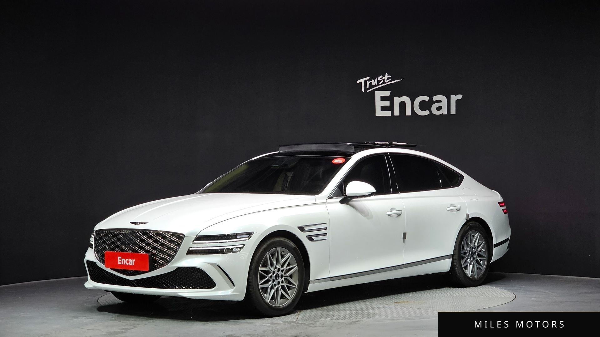 Genesis G80 (RG3) 2025 — фото 1 из 12