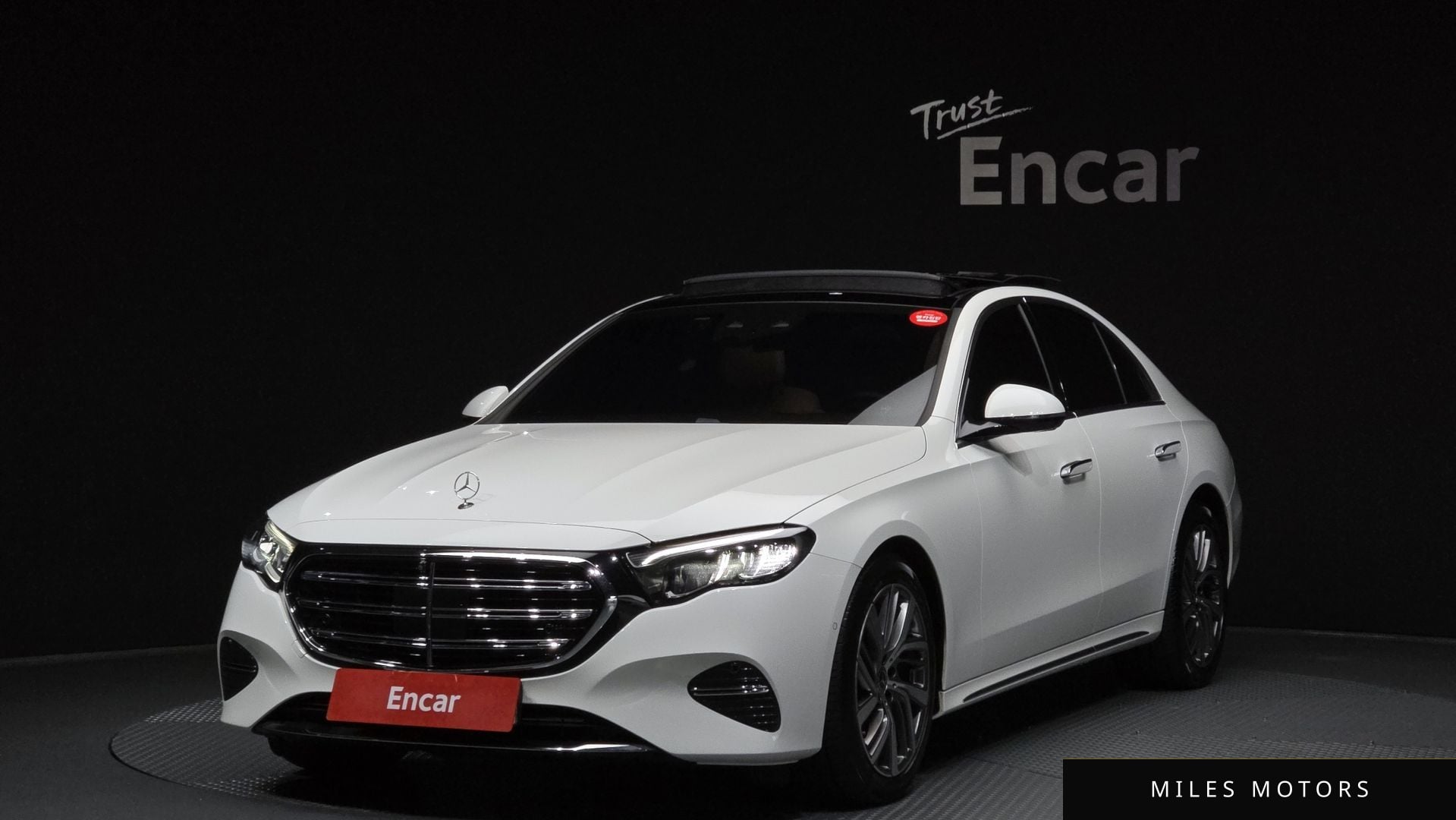 Mercedes-Benz E-Class W214 2024 — фото 1 из 12