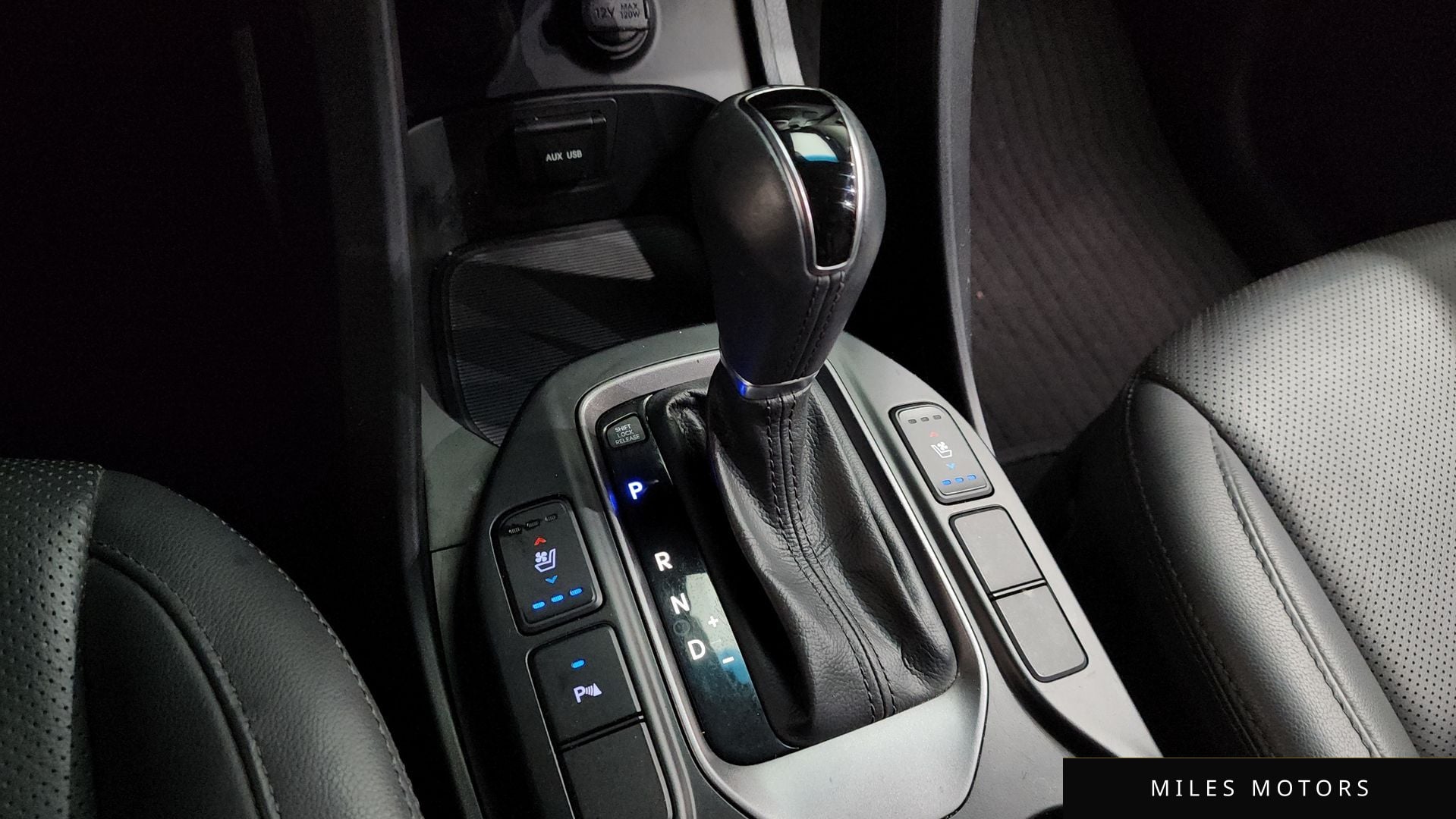 Hyundai Santafe 2015 — миниатюра 12
