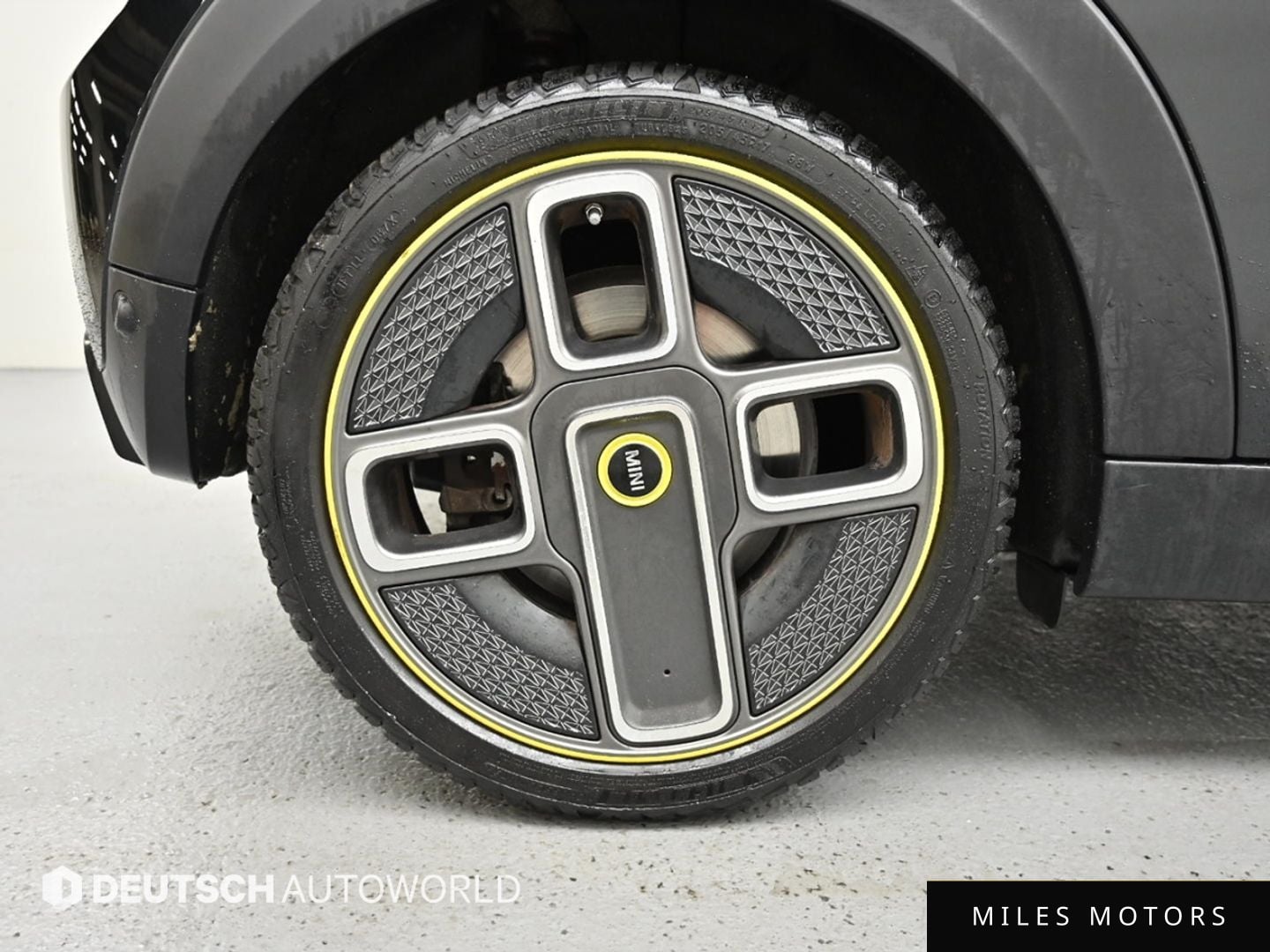 MINI Cooper 2023 — миниатюра 5