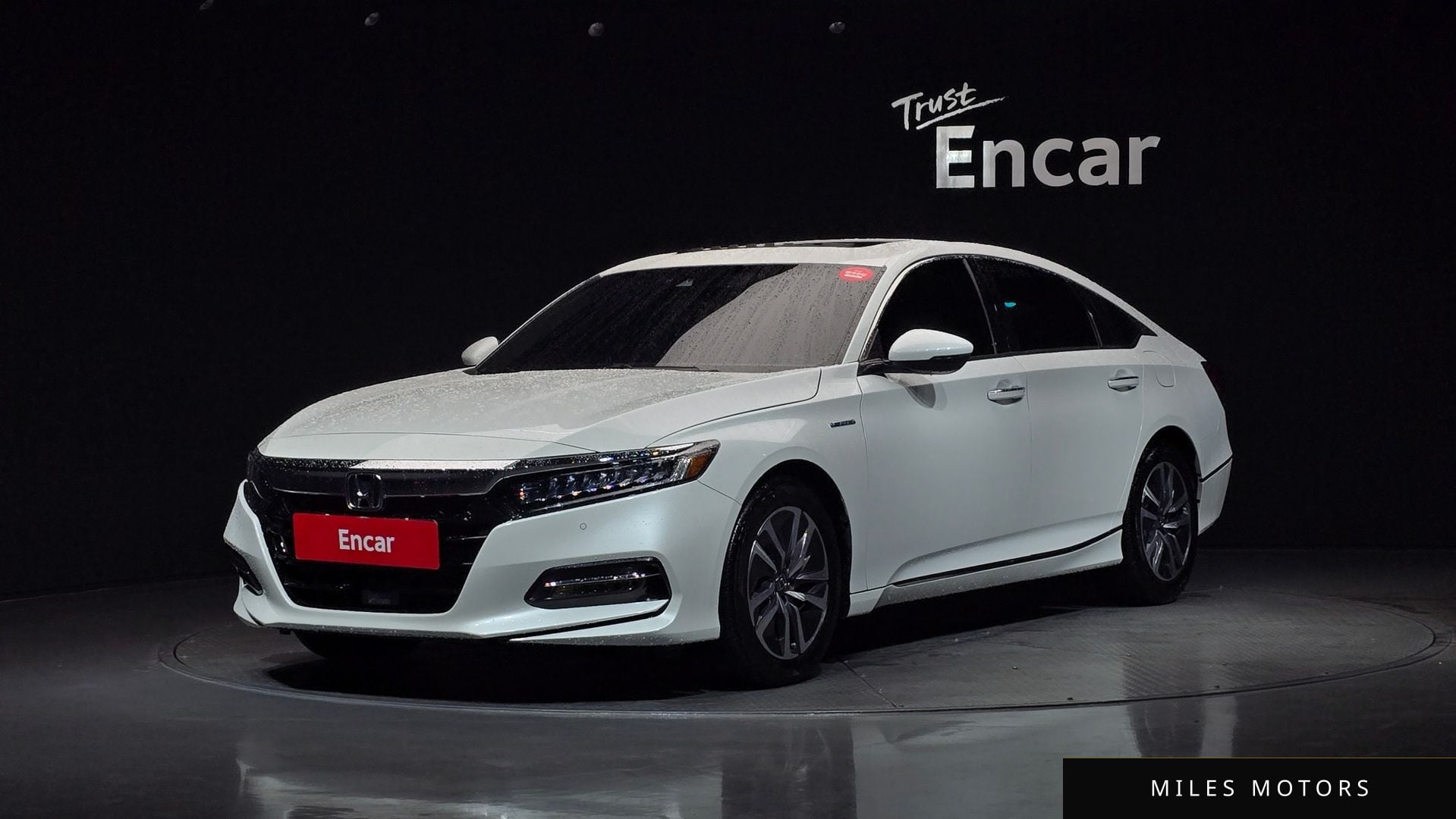 Honda Accord 2019 — фото 1 из 12