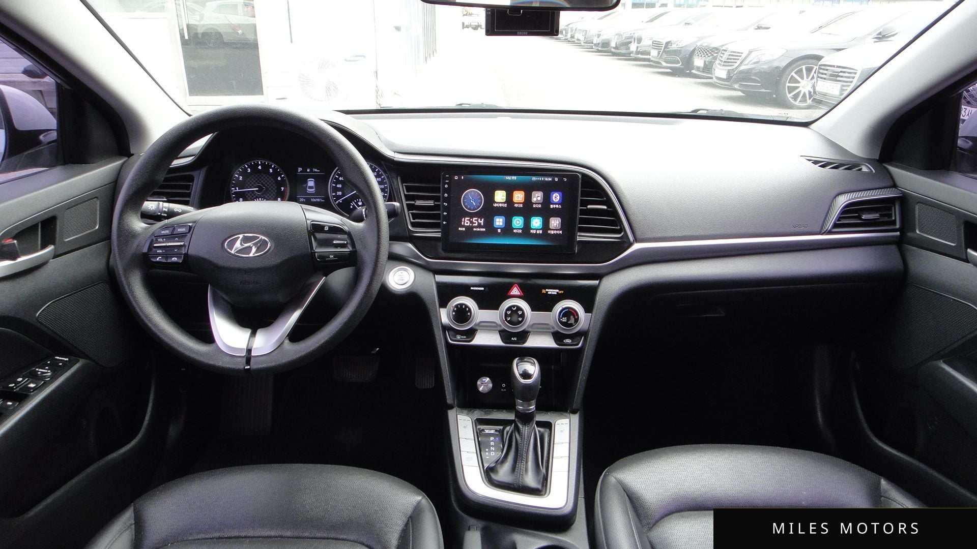 Hyundai AVANTE 2019 — миниатюра 10