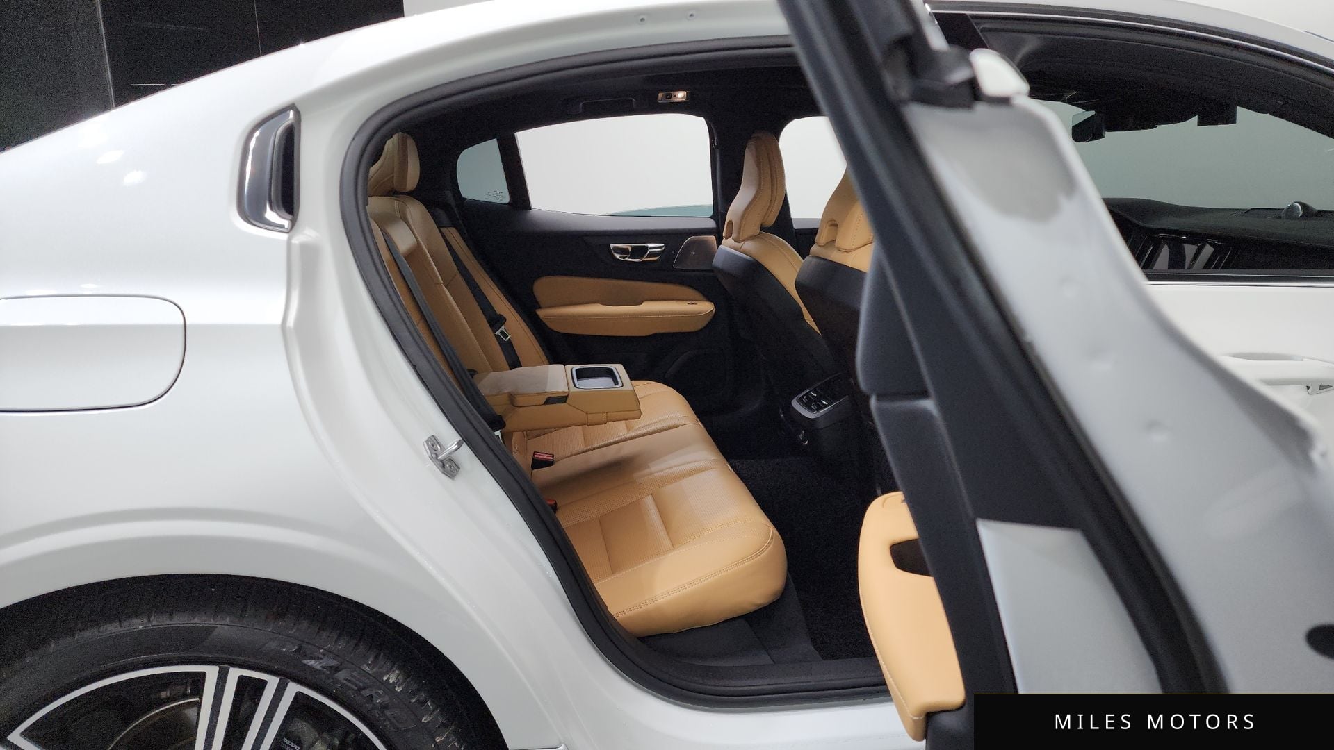 Volvo S60 2020 — миниатюра 11