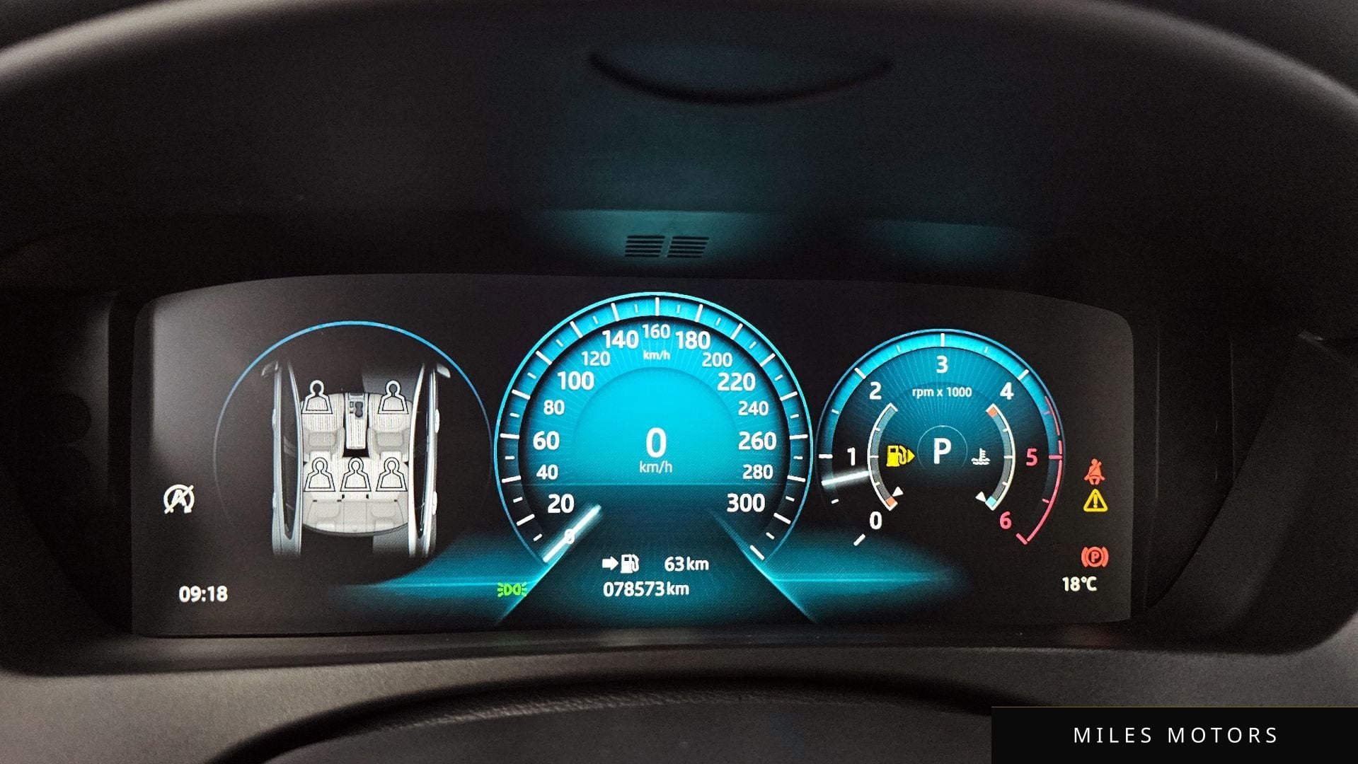 Jaguar XE 2018 — миниатюра 11