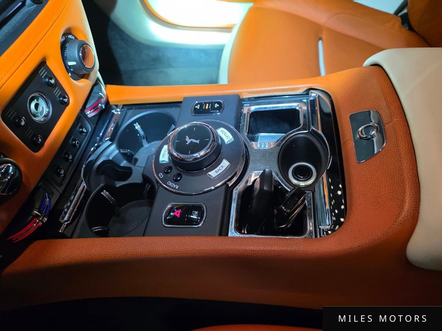 Rolls-Royce Wraith 2016 — миниатюра 9