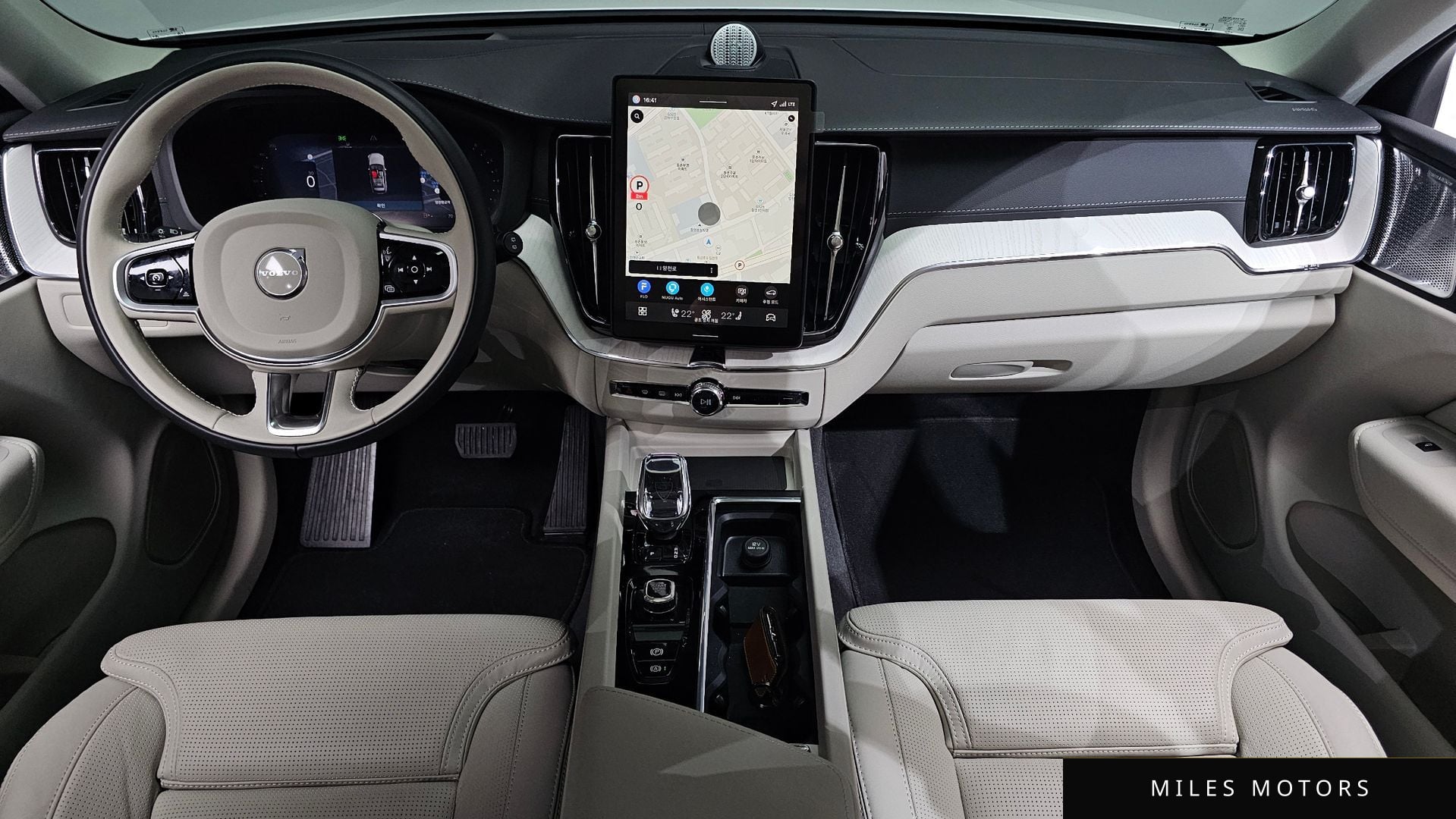 Volvo XC60 2026 — миниатюра 9