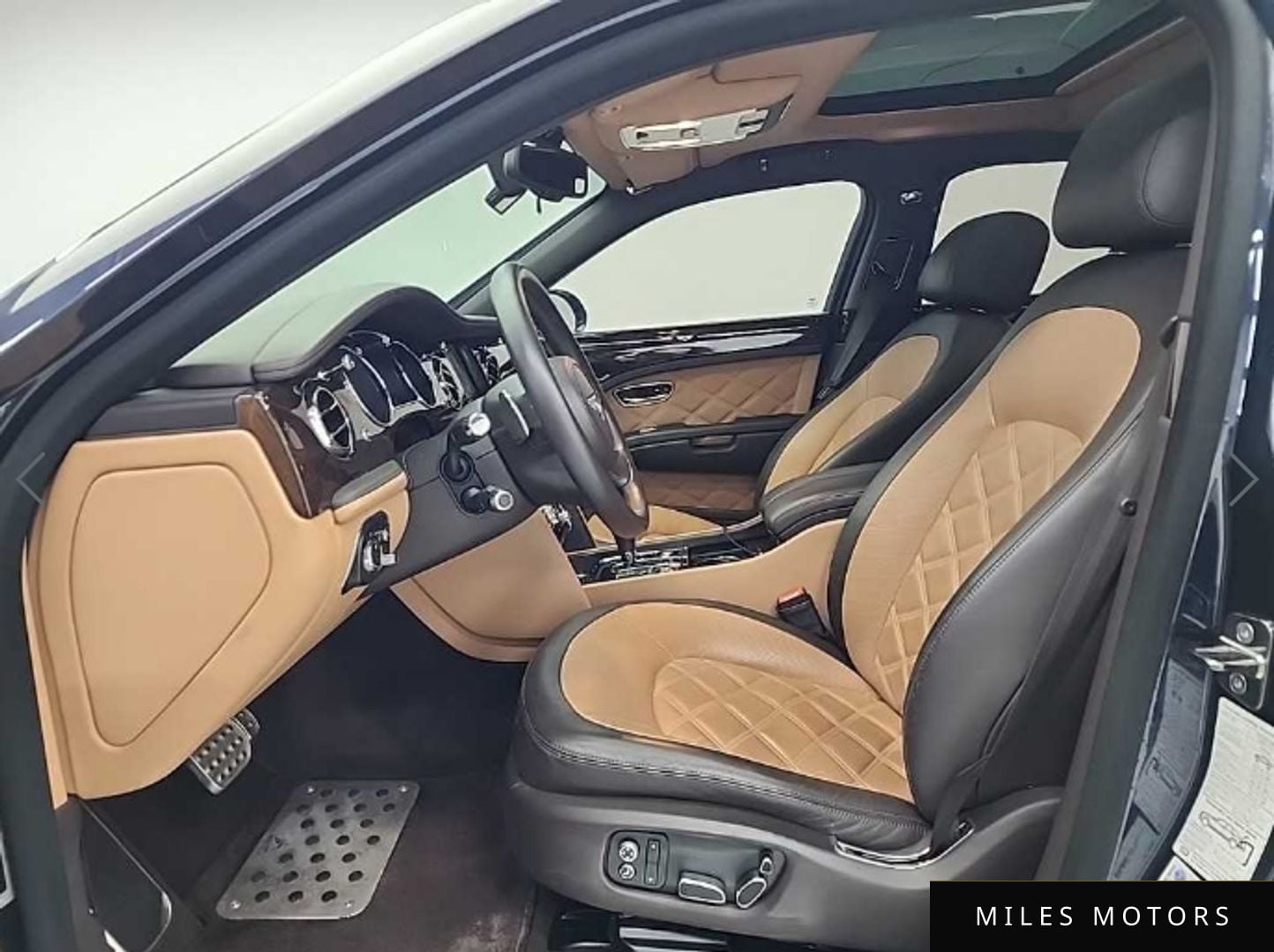 Bentley Mulsanne 2016 — миниатюра 11